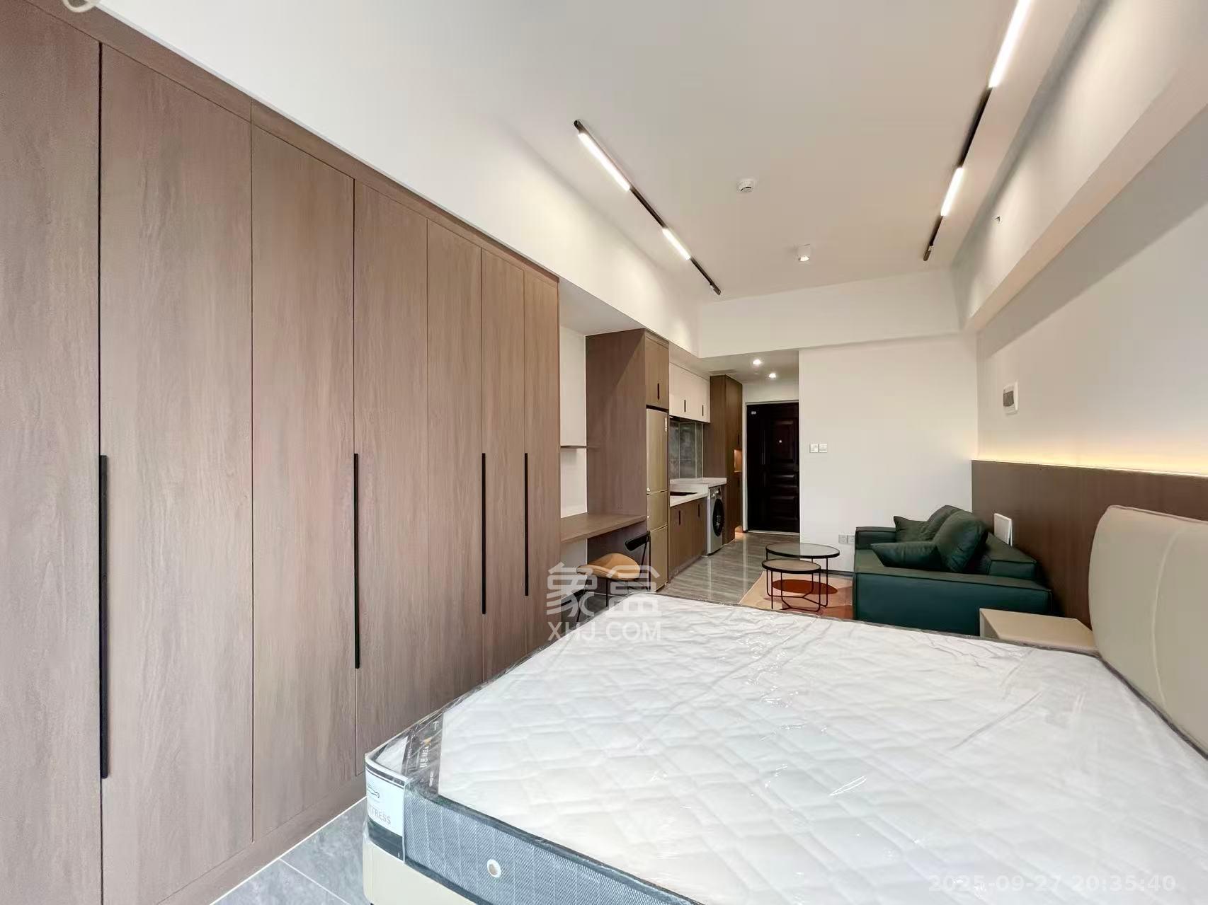 万润时光里 1室1厅1卫 2500.0元/月 万润时光里 1室1厅1卫 2500.0元/月室内图