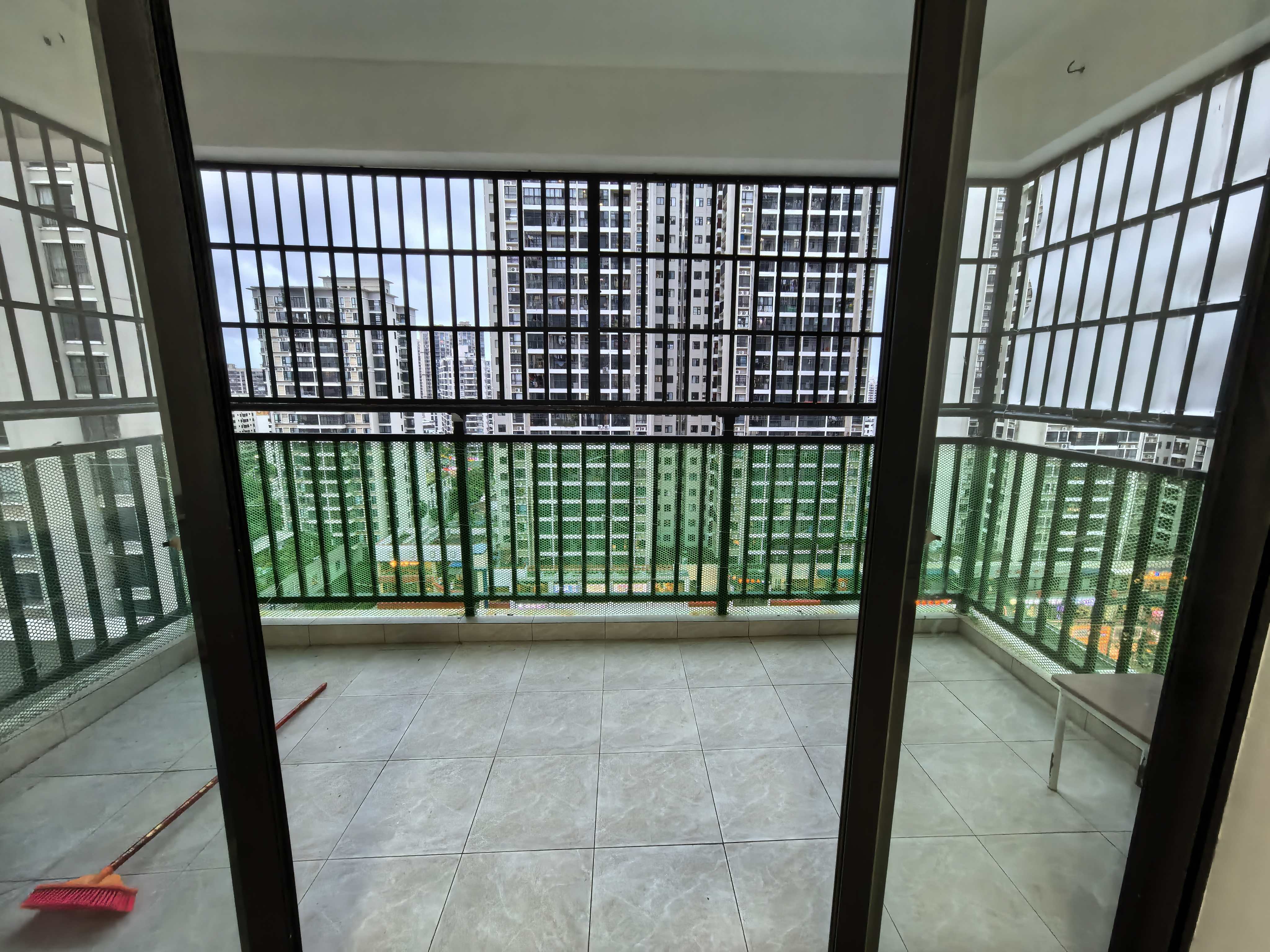 盛达景都三期 3室2厅2卫 2500.0元/月 盛达景都三期 3室2厅2卫 2500.0元/月室内图