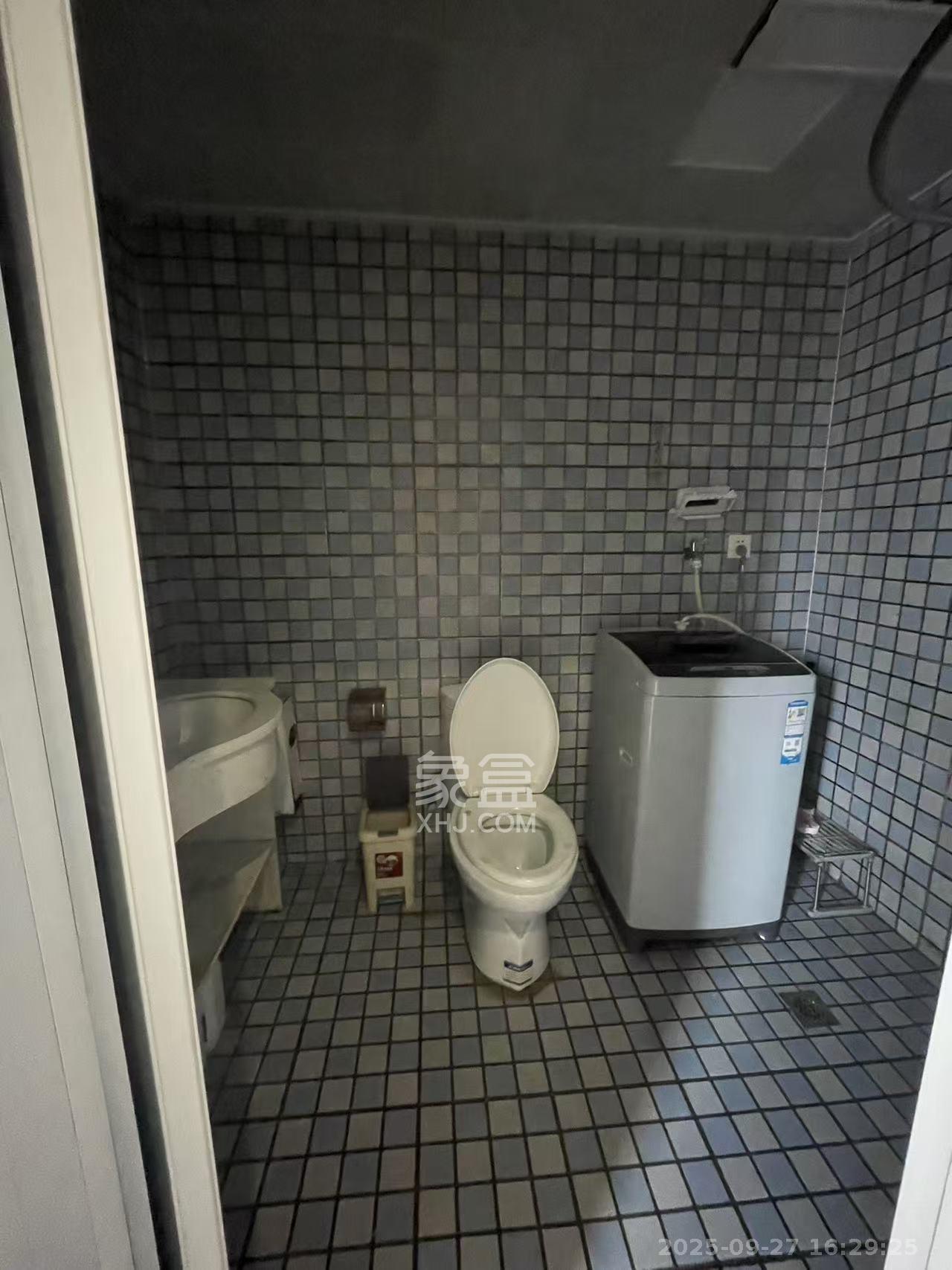 怡海星城 2室1厅1卫 1100.0元/月 怡海星城 2室1厅1卫 1100.0元/月室内图