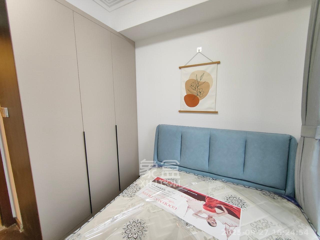 绿地长沙城际空间站(绿地新里佳苑) 4室2厅2卫 3700.0元/月 绿地长沙城际空间站(绿地新里佳苑) 4室2厅2卫 3700.0元/月室内图