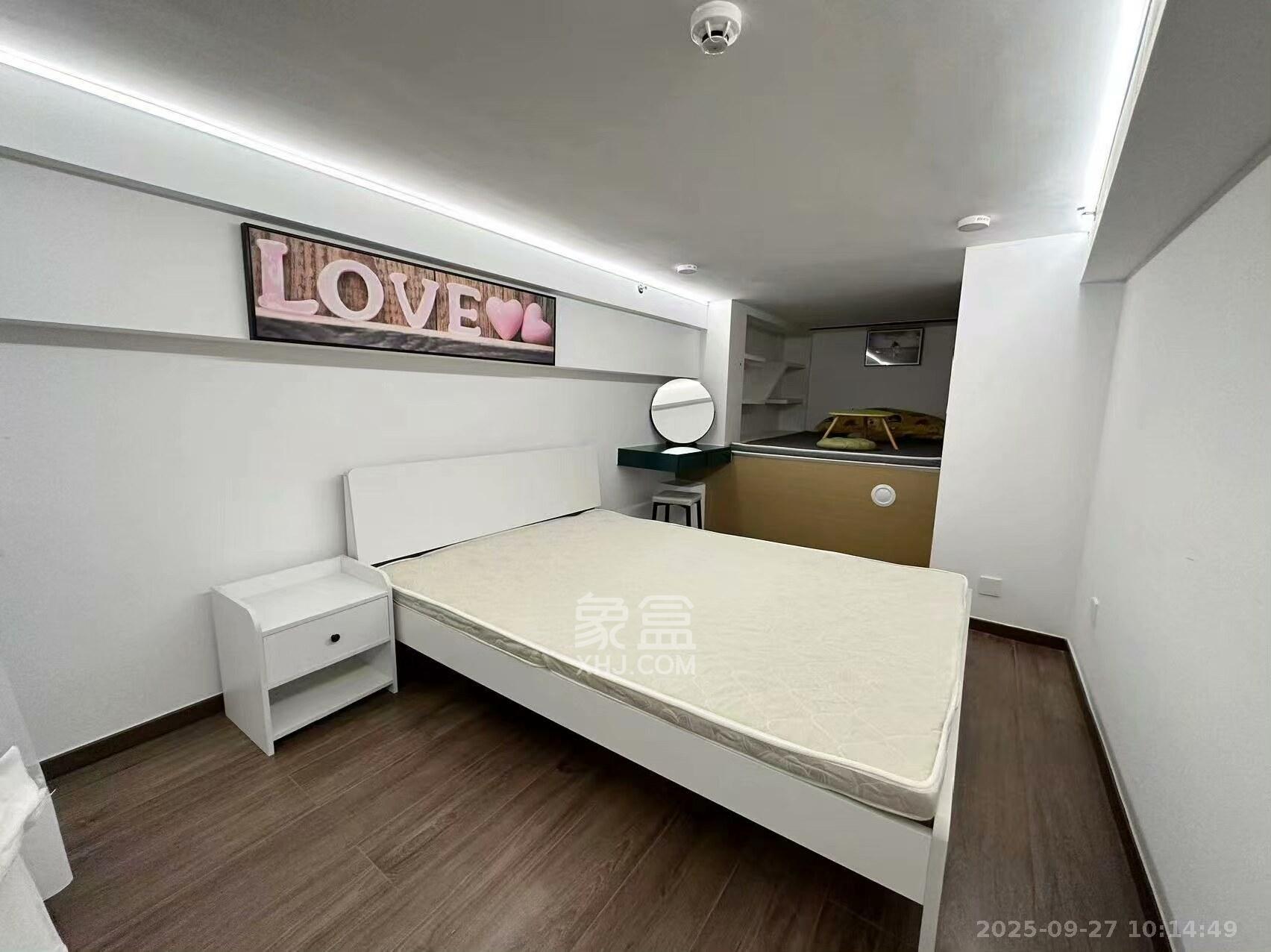 敬天广场  1室0厅0卫    2880.0元/月室内图