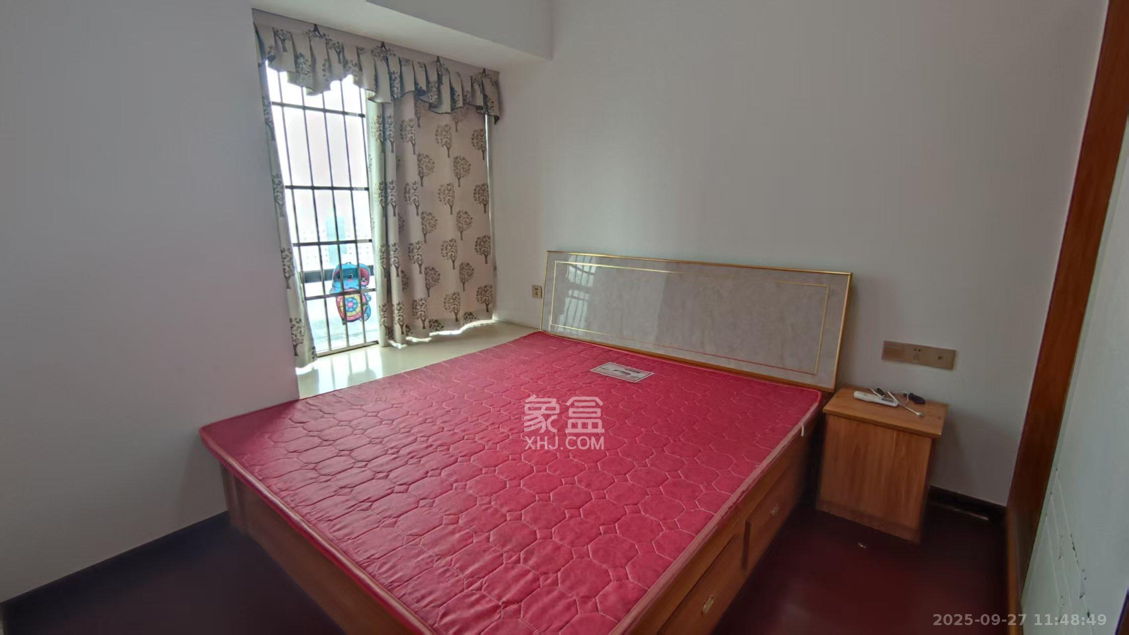 和隆花半里 3室2厅2卫 2400.0元/月 和隆花半里 3室2厅2卫 2400.0元/月室内图