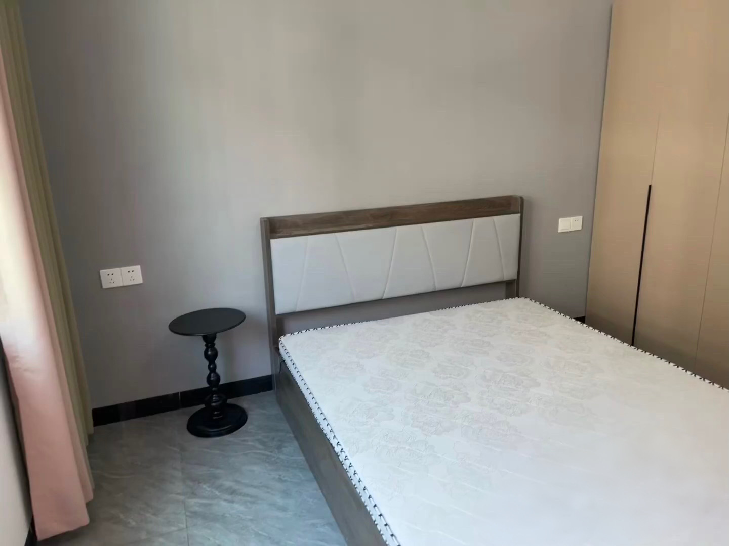 立新长湖安置区(水映豪廷安置房) 3室2厅1卫 1000.0元/月 立新长湖安置区(水映豪廷安置房) 3室2厅1卫 1000.0元/月户型图