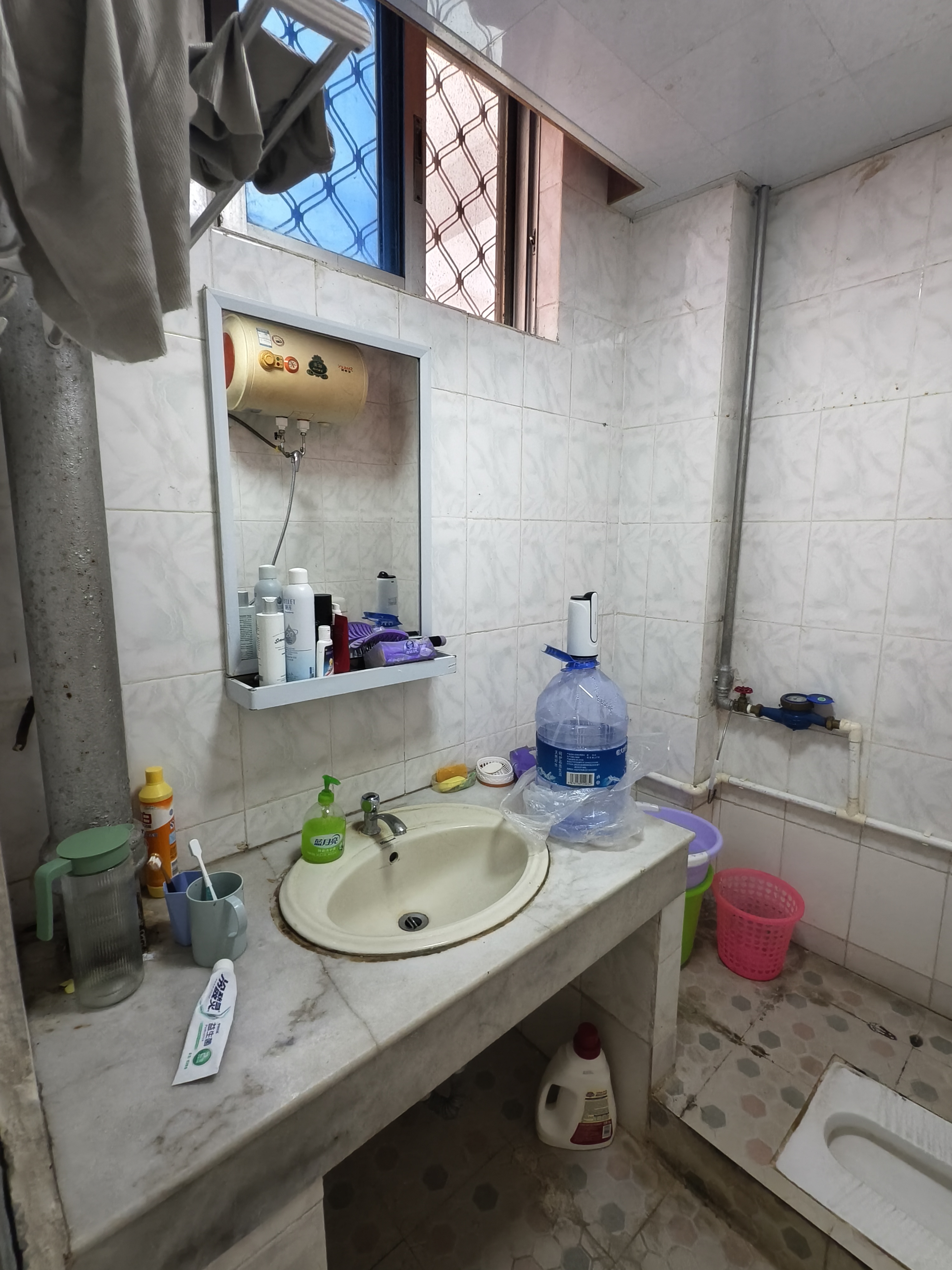 中洋大厦 1室0厅1卫 1000.0元/月 中洋大厦 1室0厅1卫 1000.0元/月室内图