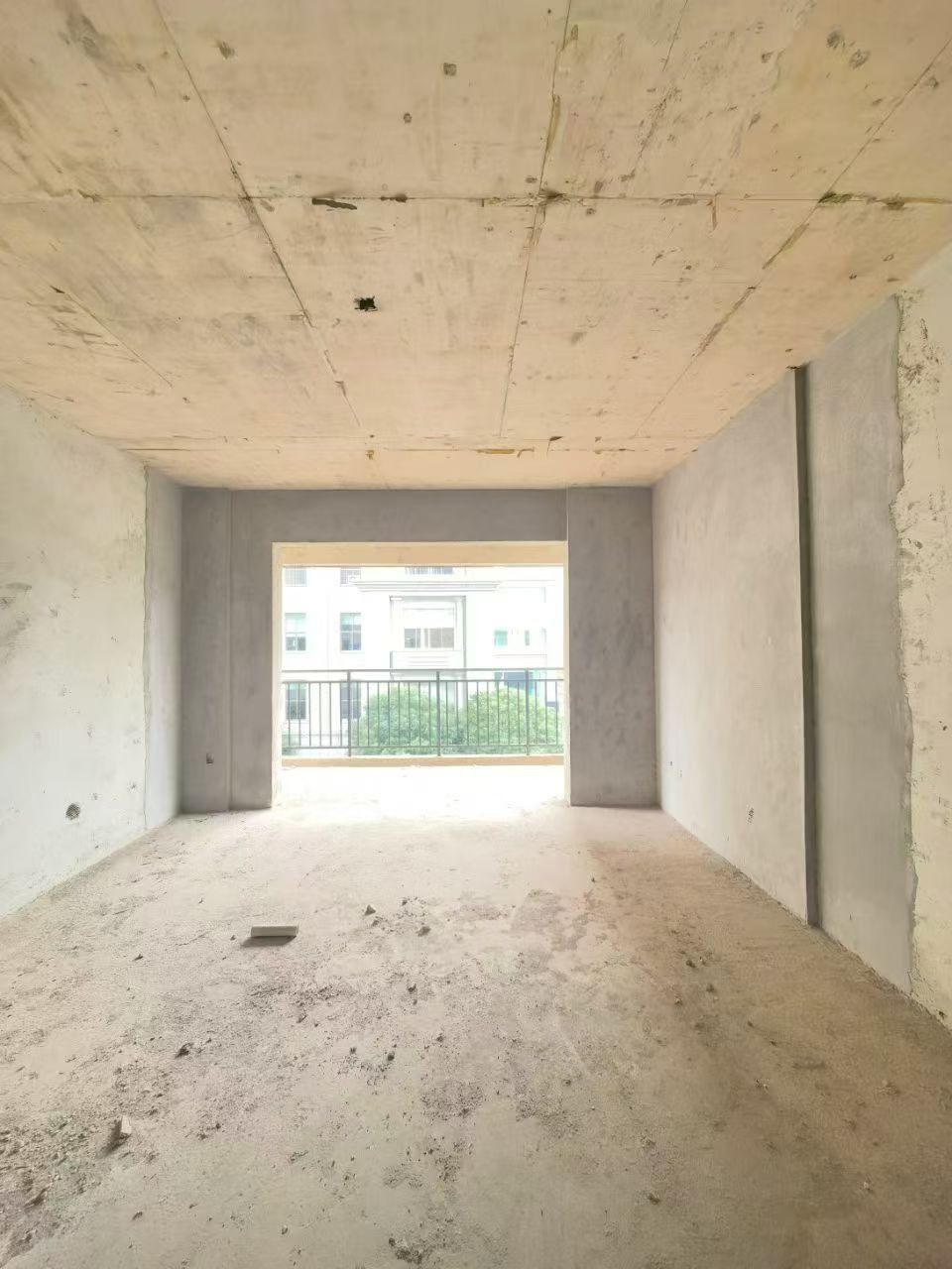 株山国际世家 3室0厅0卫 55.0万 株山国际世家 3室0厅0卫 55.0万客厅