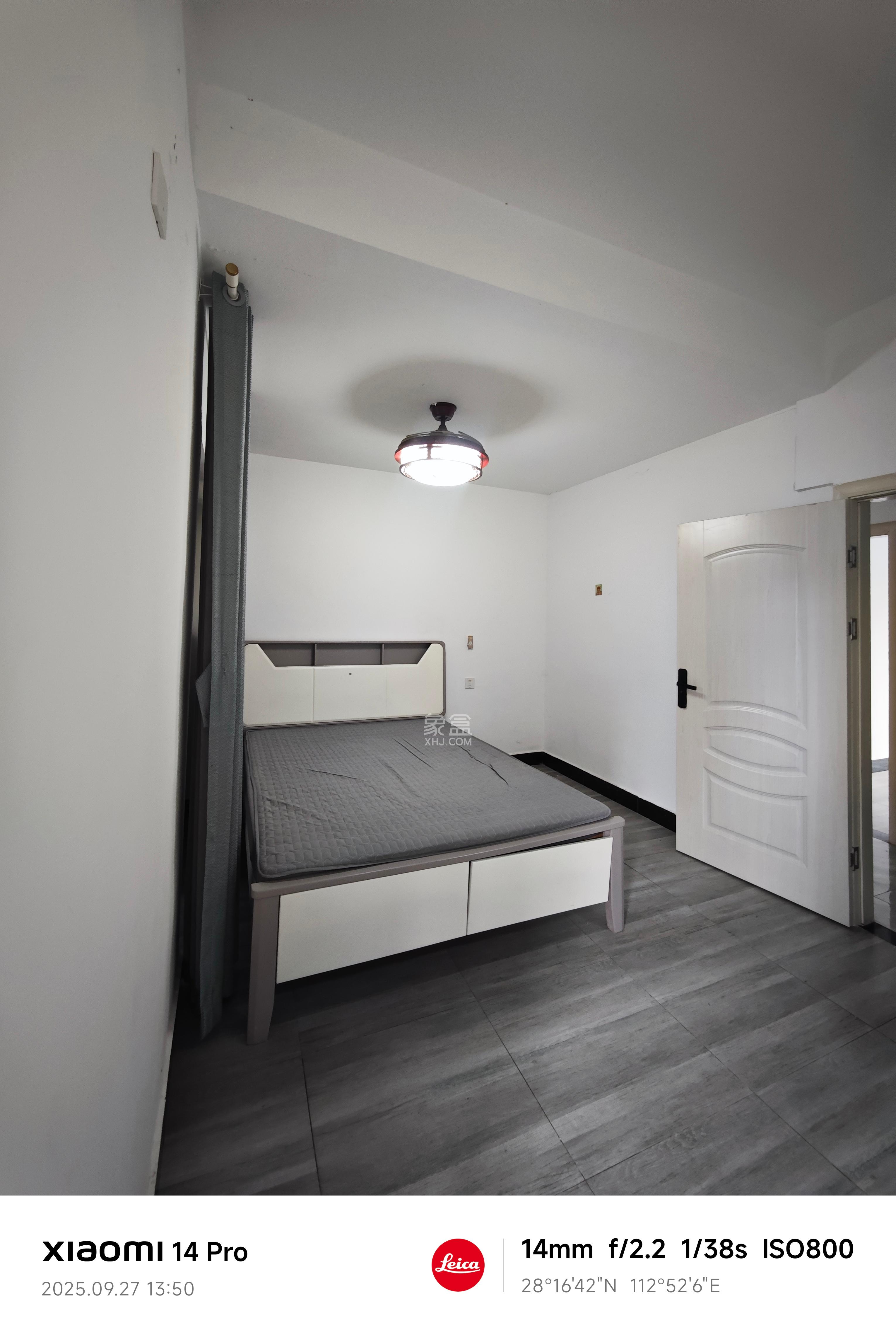 金地三千府(金地湖山樾、金地自在城) 3室2厅2卫 2200.0元/月 金地三千府(金地湖山樾、金地自在城) 3室2厅2卫 2200.0元/月室内图