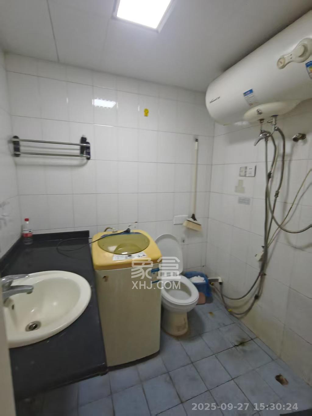 锦华时代 1室1厅1卫 1200.0元/月 锦华时代 1室1厅1卫 1200.0元/月室内图