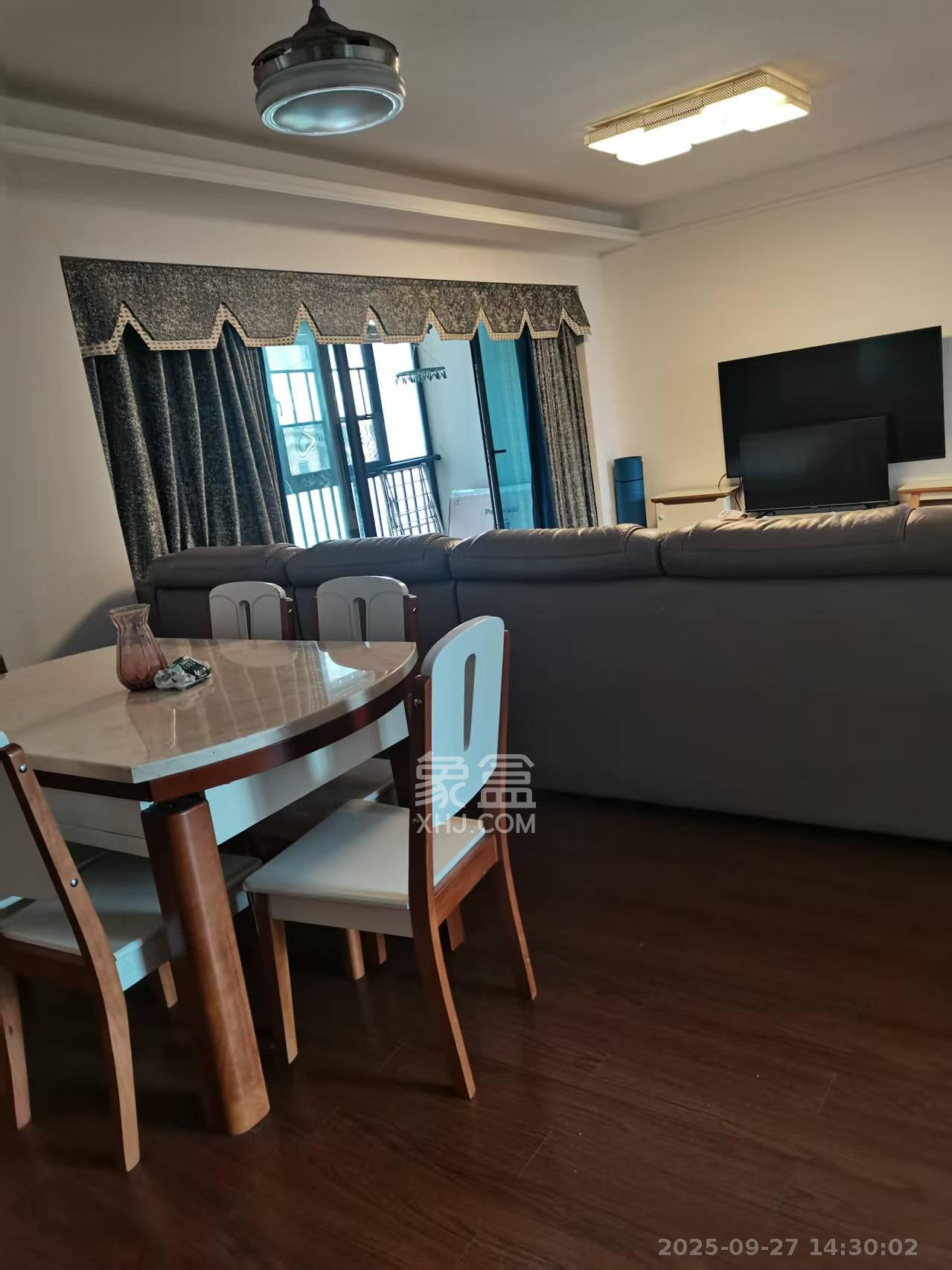 万科魅力之城非凡里 3室2厅2卫 2800.0元/月 万科魅力之城非凡里 3室2厅2卫 2800.0元/月室内图