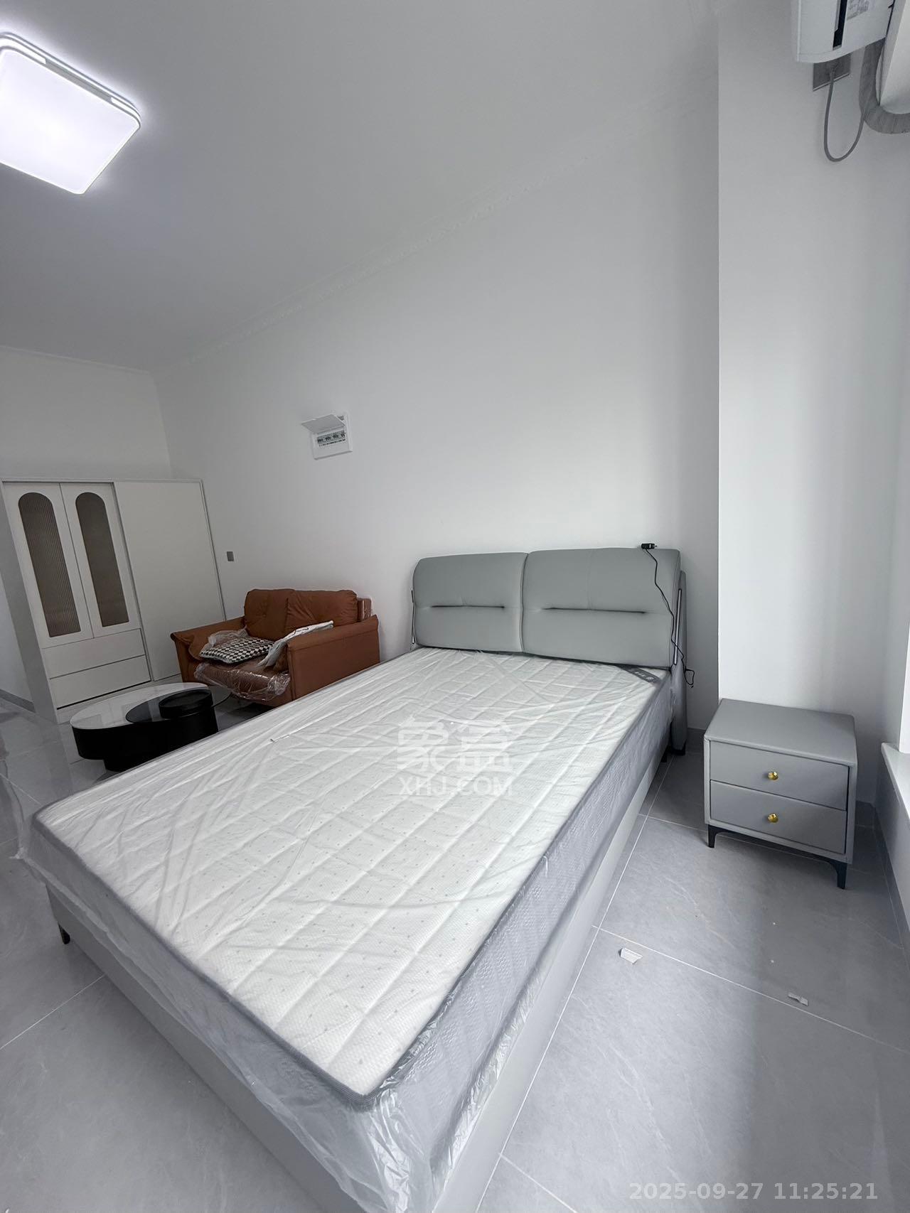 建发玖洲观澜 1室1厅1卫 1400.0元/月 建发玖洲观澜 1室1厅1卫 1400.0元/月室内图