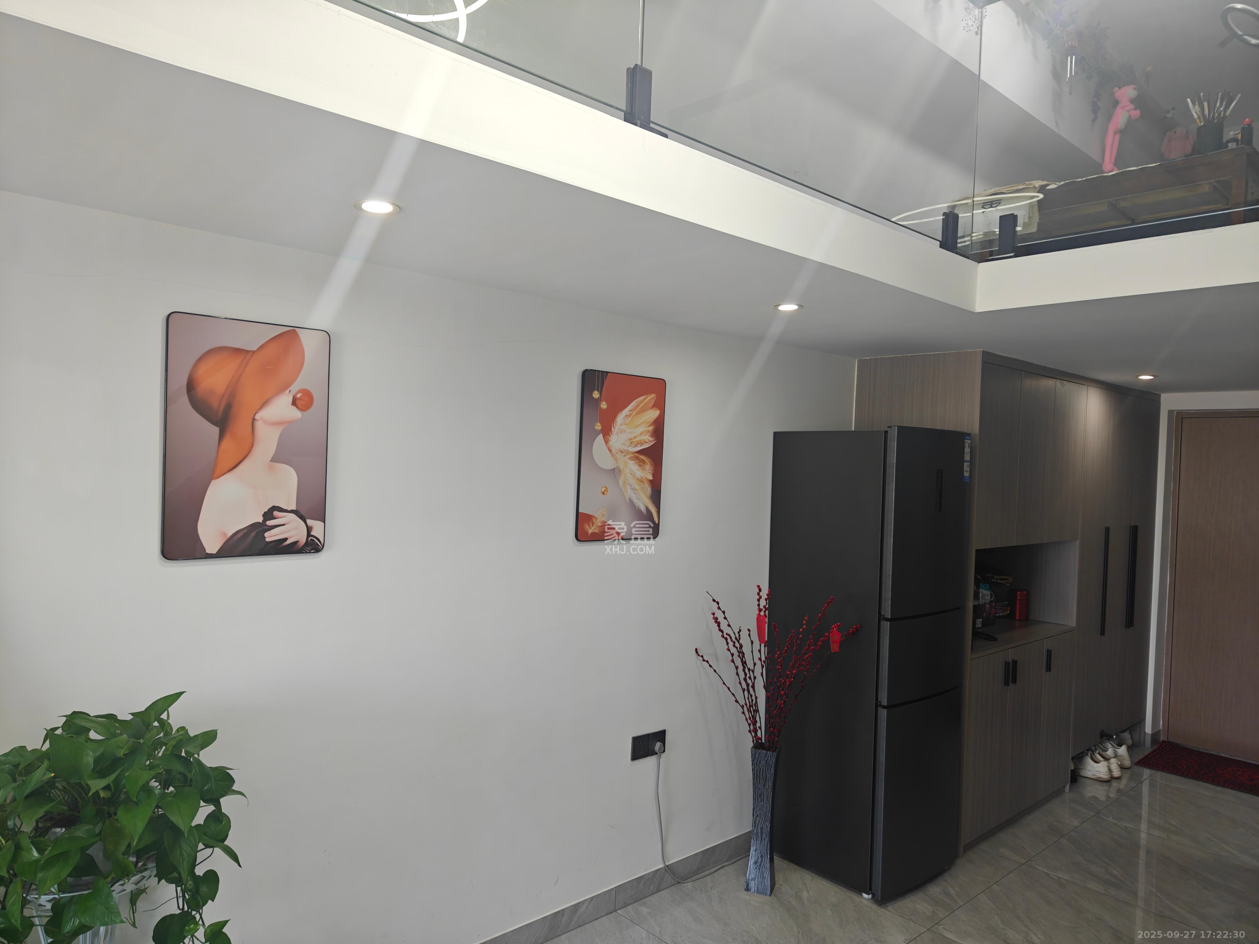 金茂建发泊悦 2室1厅1卫 2600.0元/月 金茂建发泊悦 2室1厅1卫 2600.0元/月室内图