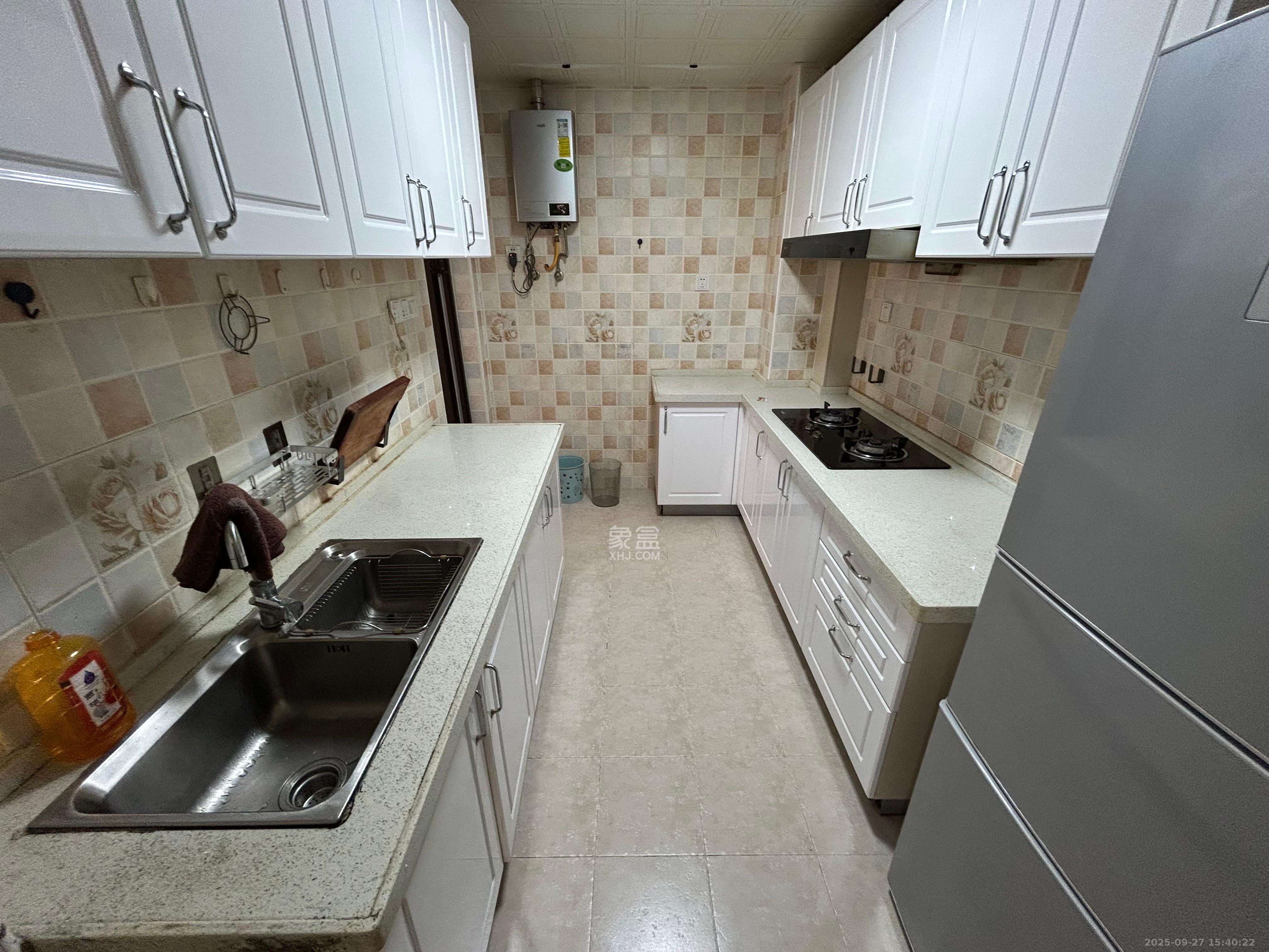 梅溪鑫苑名家  3室2厅1卫    2200.0元/月室内图