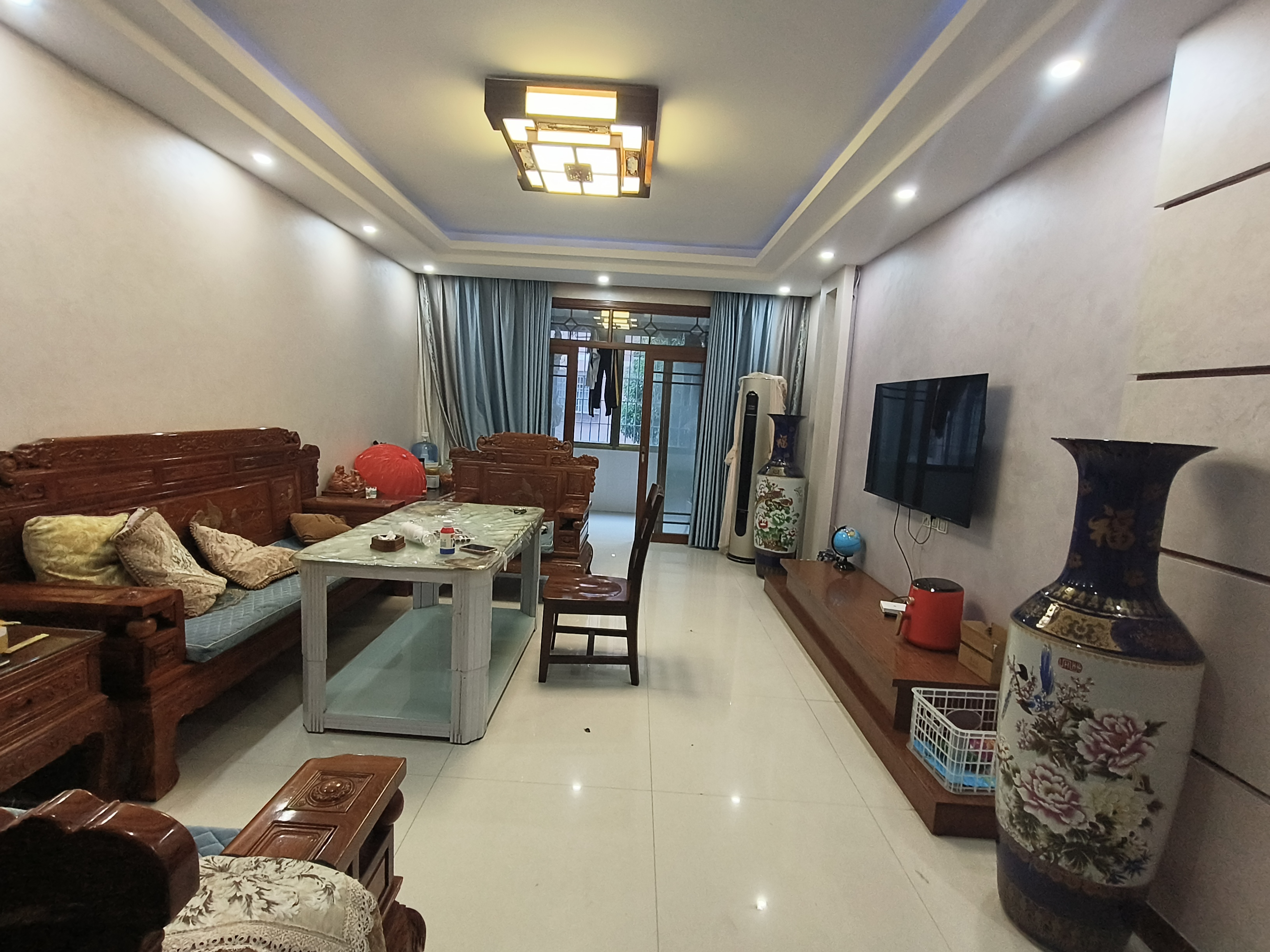 三星龙园 3室2厅2卫 1500.0元/月 三星龙园 3室2厅2卫 1500.0元/月室内图