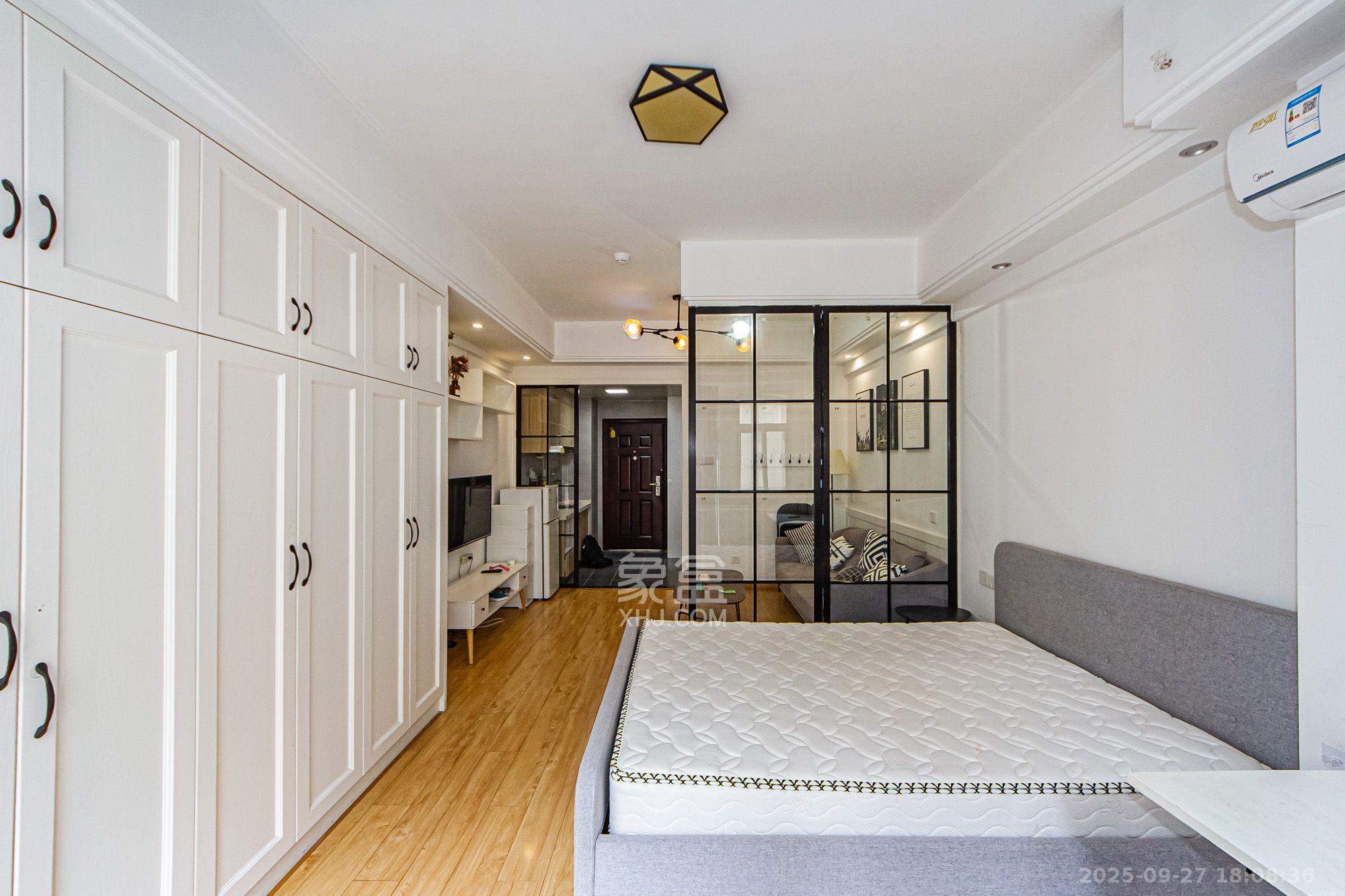 北辰三角洲E4区 1室1厅1卫 2300.0元/月 北辰三角洲E4区 1室1厅1卫 2300.0元/月室内图