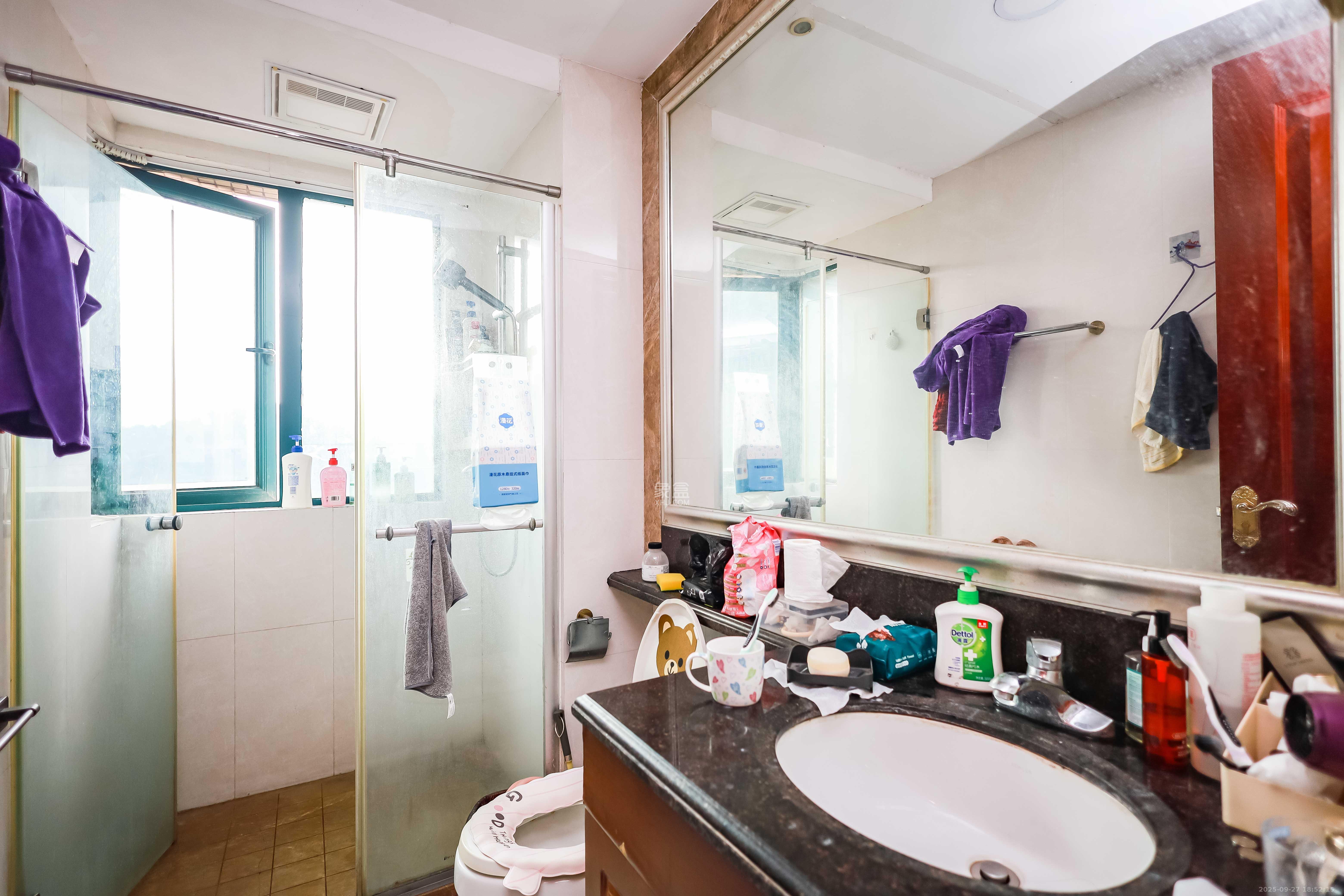 恒大华府 2室2厅1卫 120.0万 恒大华府 2室2厅1卫 120.0万卫生间