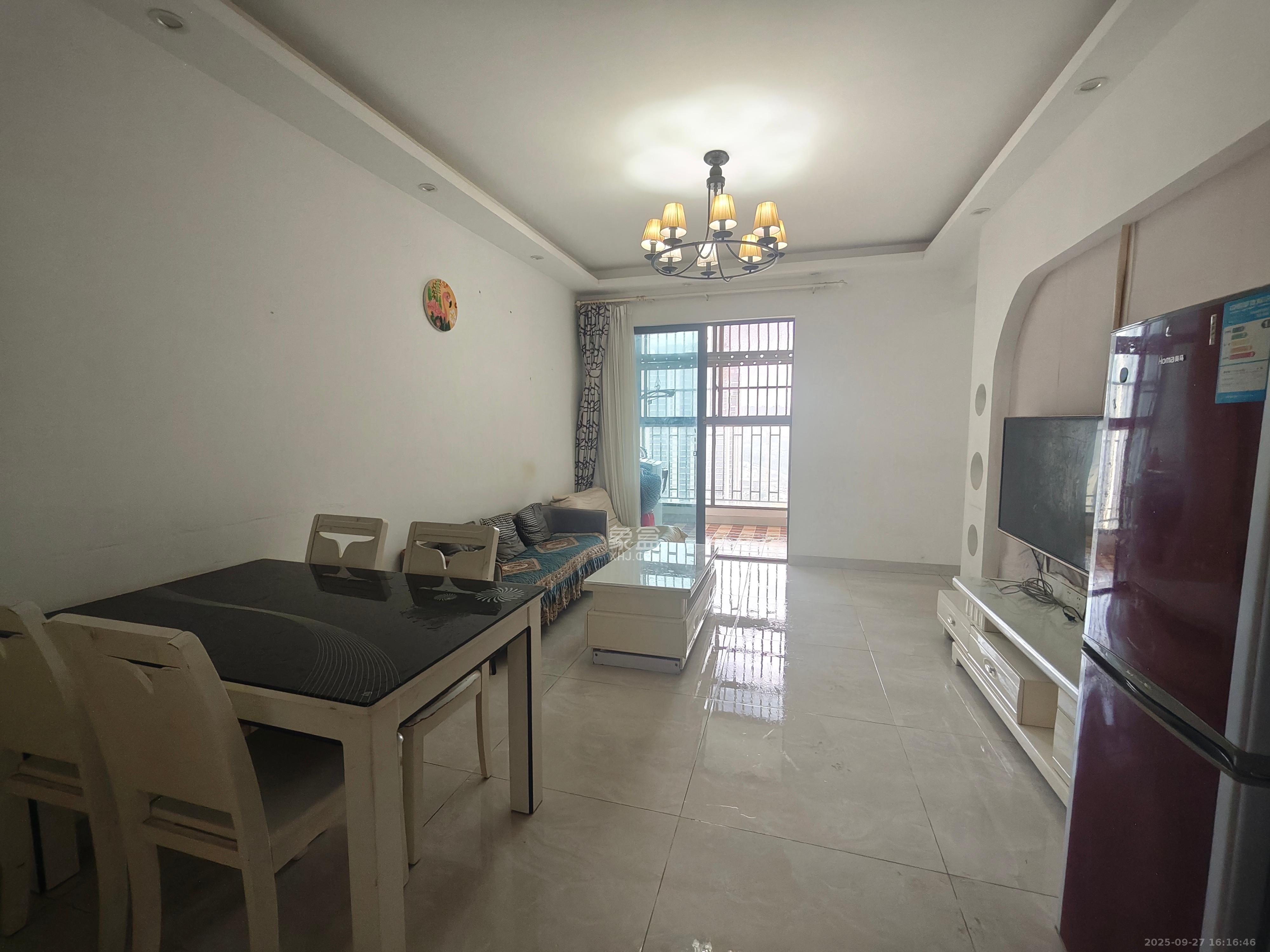 绿地之窗 3室1厅1卫 2000.0元/月 绿地之窗 3室1厅1卫 2000.0元/月室内图