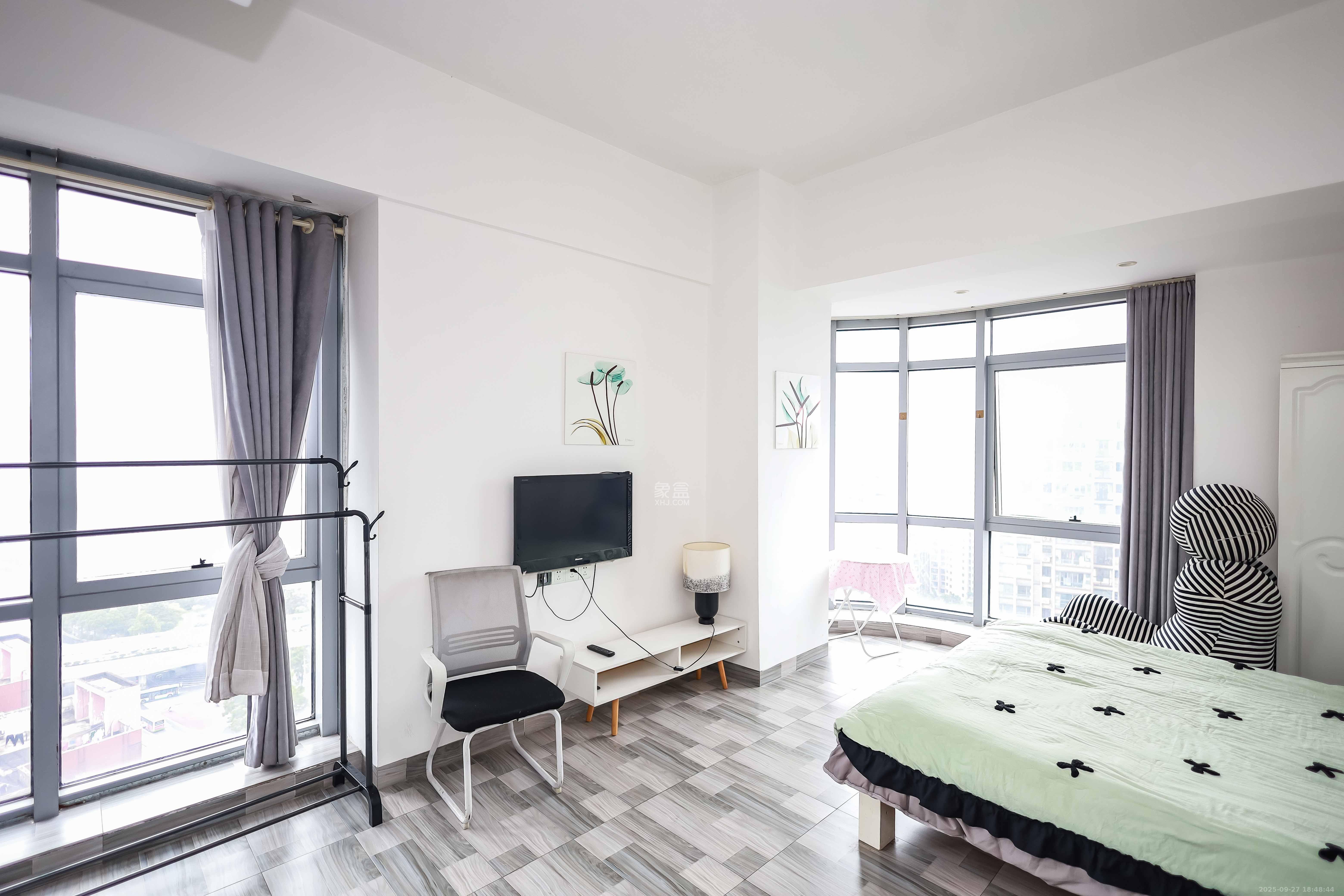 奥克斯缔壹城  1室1厅1卫    19.8万卧室