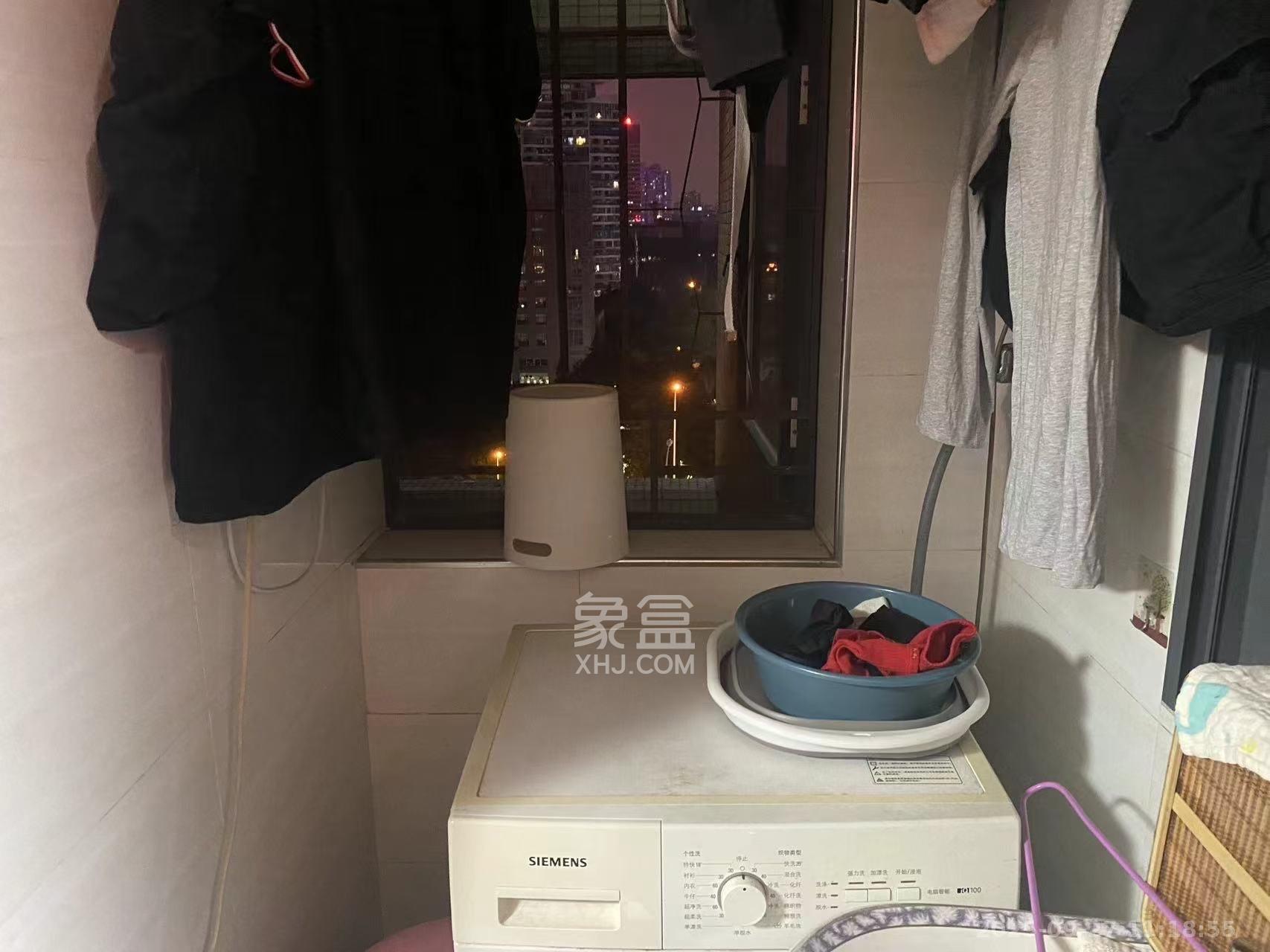 高升金典 1室2厅1卫 1800.0元/月 高升金典 1室2厅1卫 1800.0元/月室内图