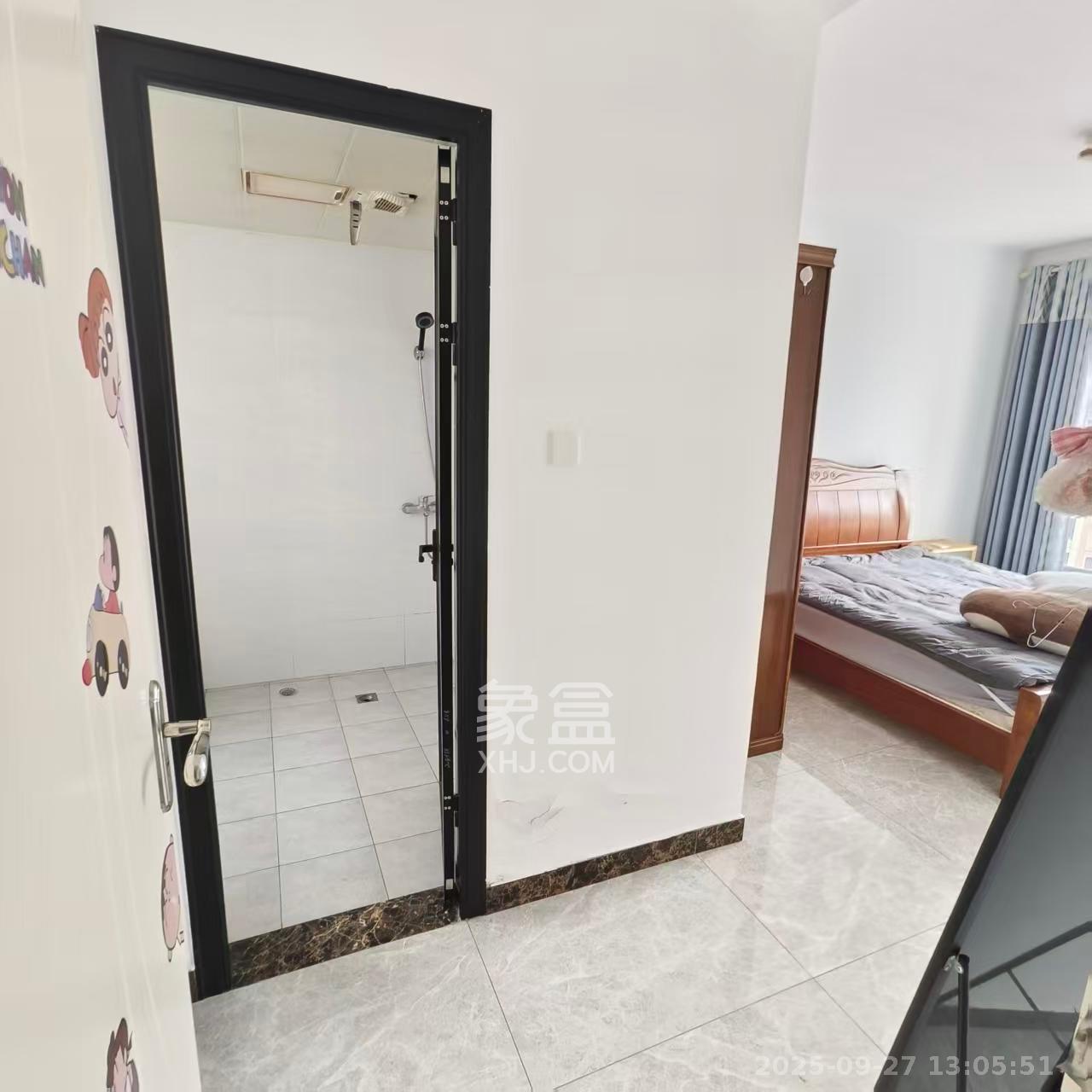 怡海星城 3室1厅2卫 2200.0元/月 怡海星城 3室1厅2卫 2200.0元/月室内图