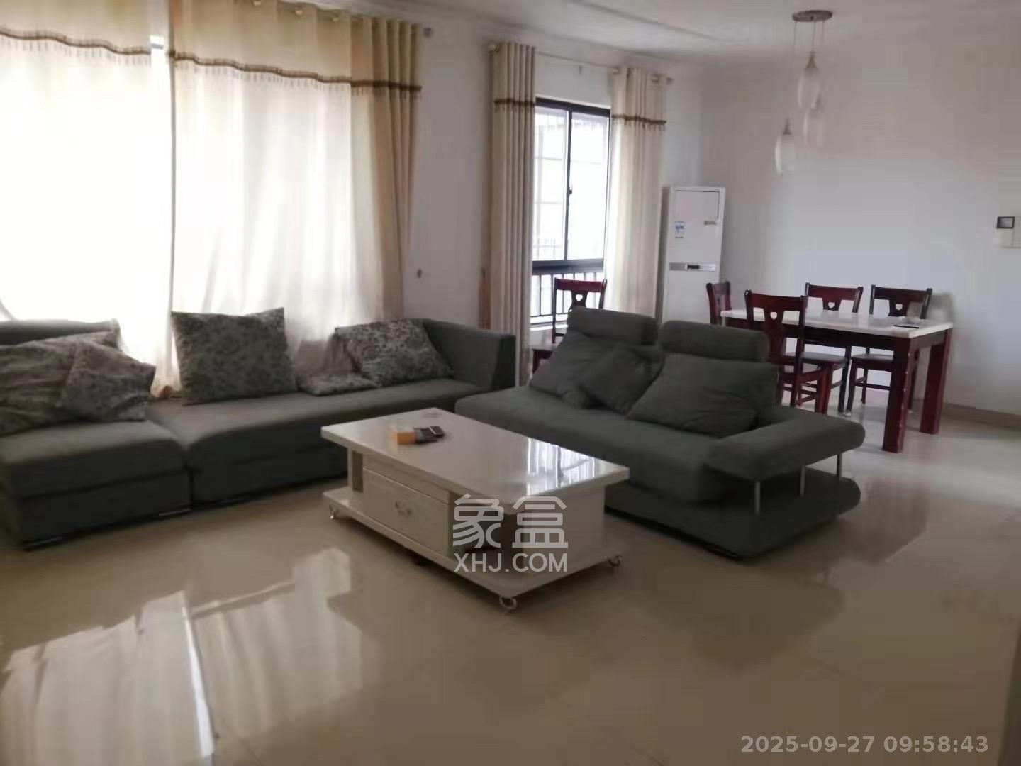 华润凤凰城二期 3室2厅2卫 2050.0元/月 华润凤凰城二期 3室2厅2卫 2050.0元/月室内图