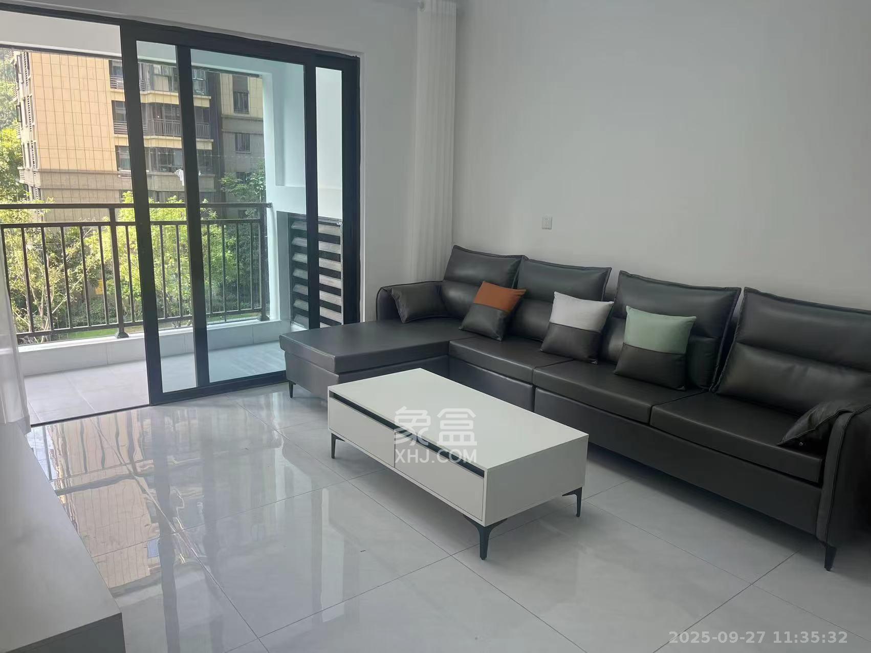 龙湖璟宸原著(龙湖紫宸) 3室2厅2卫 2000.0元/月 龙湖璟宸原著(龙湖紫宸) 3室2厅2卫 2000.0元/月室内图