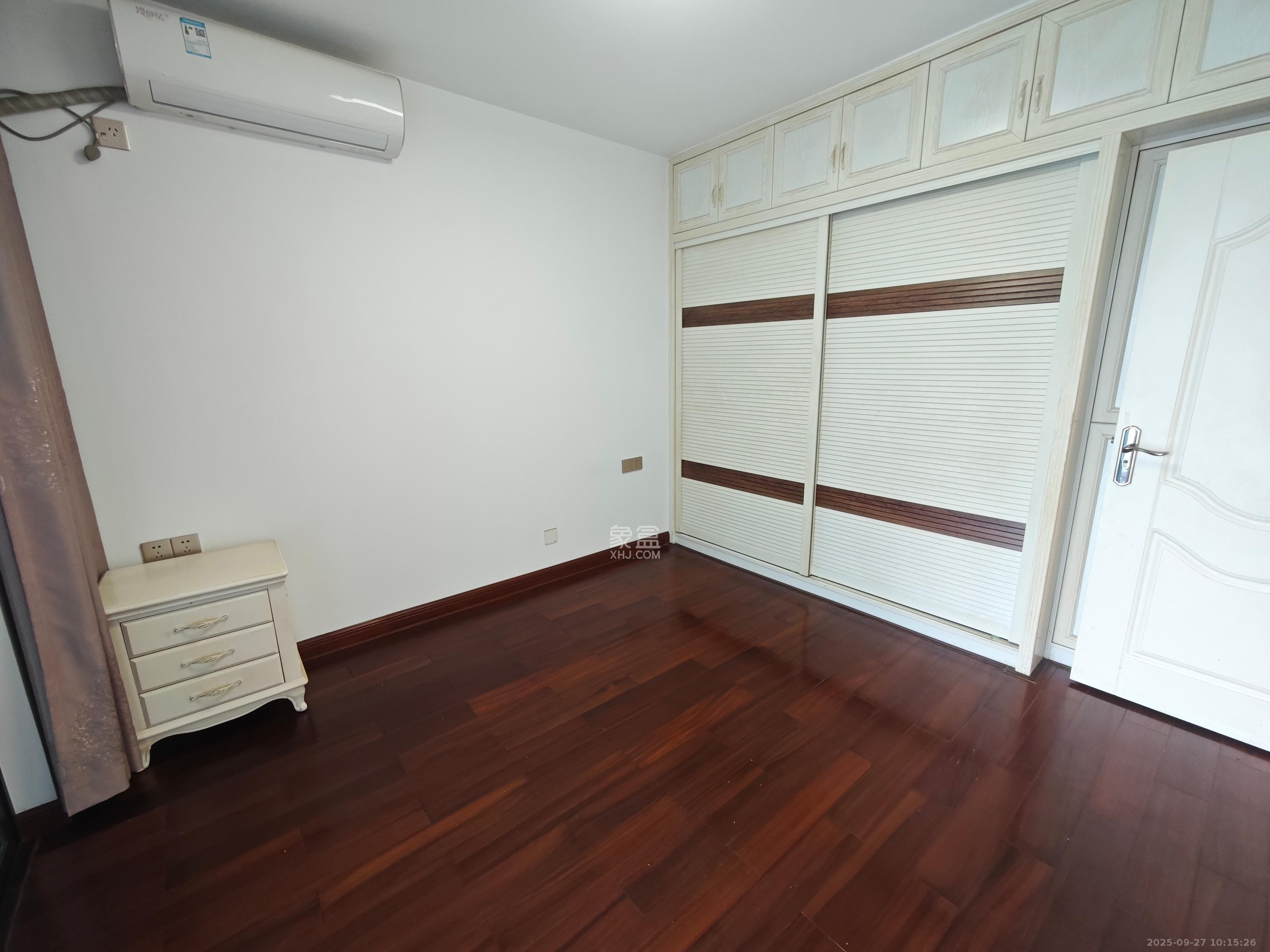 锦天金岸雅苑 2室1厅1卫 3200.0元/月 锦天金岸雅苑 2室1厅1卫 3200.0元/月室内图