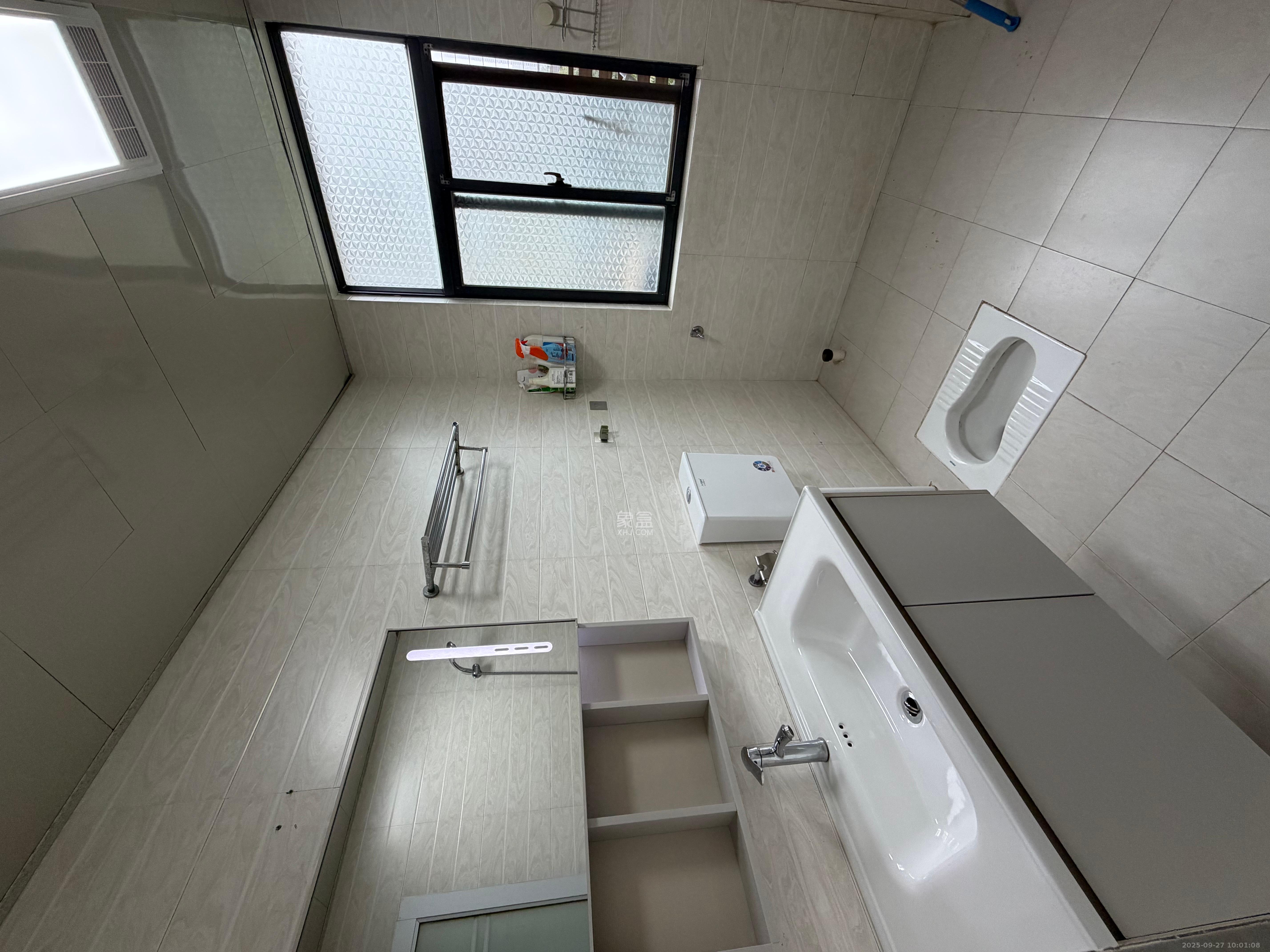 星城映象 3室2厅2卫 2700.0元/月 星城映象 3室2厅2卫 2700.0元/月室内图