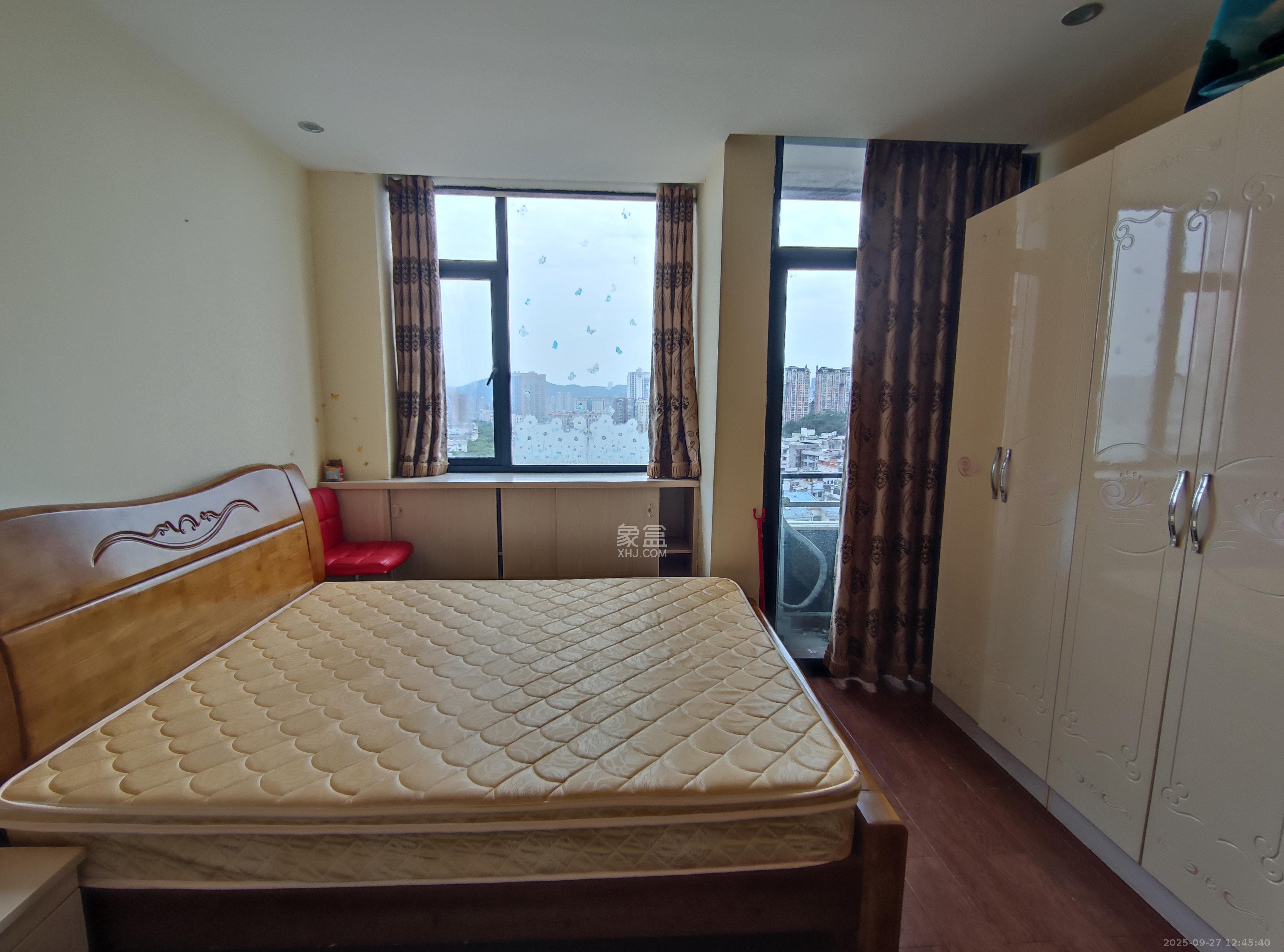 长房时代城 1室1厅1卫 1600.0元/月 长房时代城 1室1厅1卫 1600.0元/月室内图