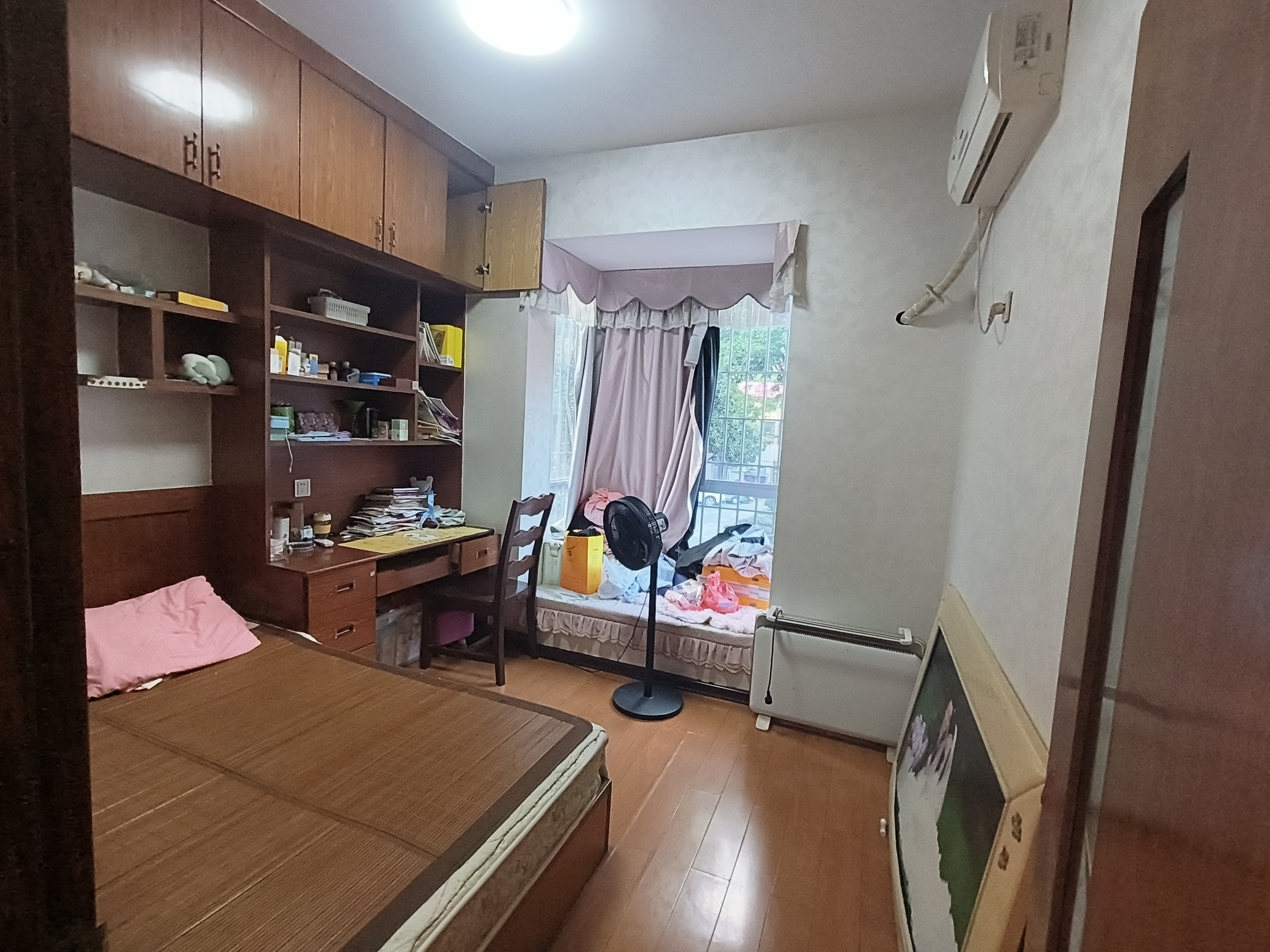 三星龙园 3室2厅2卫 1500.0元/月 三星龙园 3室2厅2卫 1500.0元/月室内图