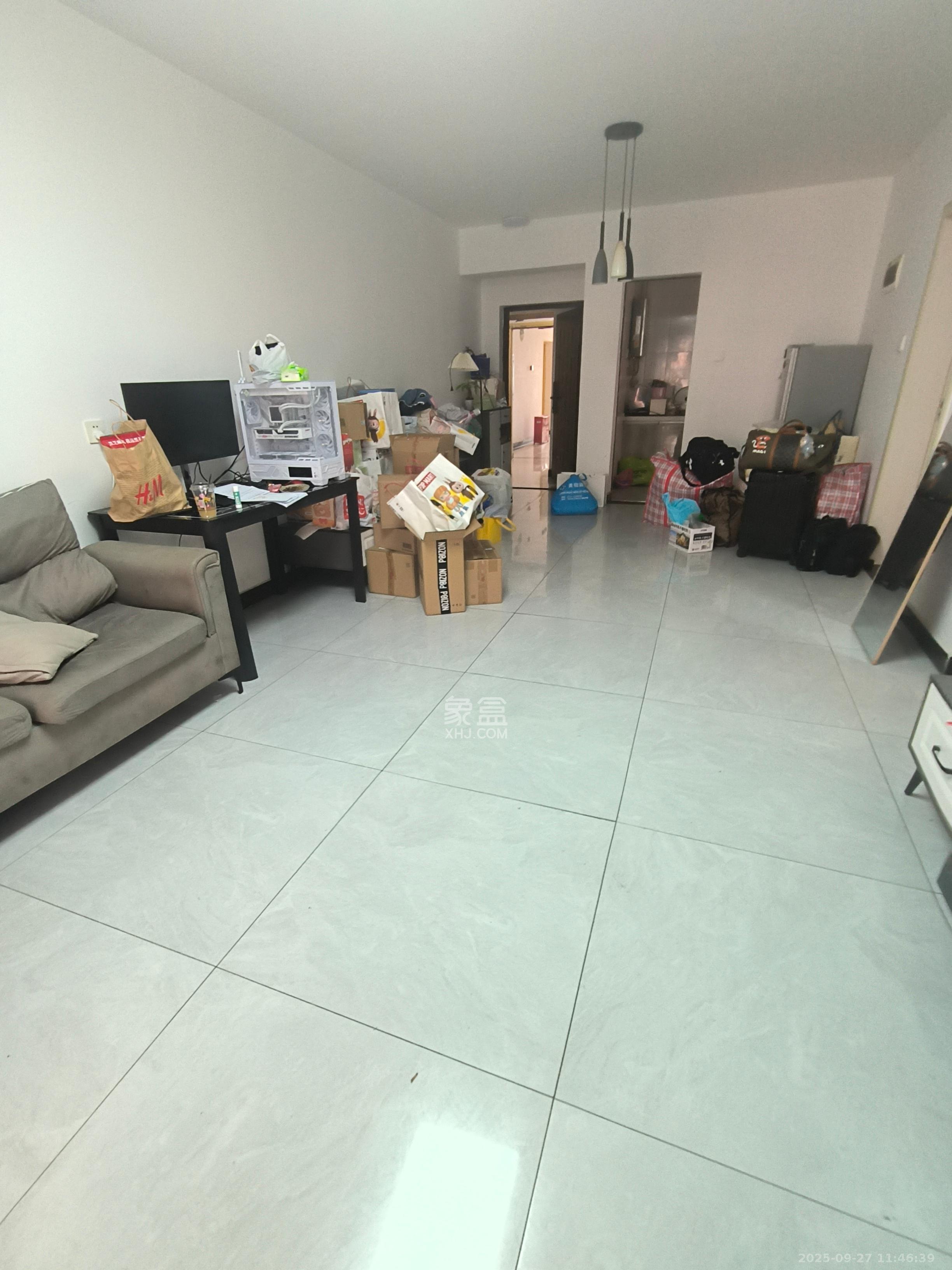 东玺门 1室0厅0卫 2400.0元/月 东玺门 1室0厅0卫 2400.0元/月室内图