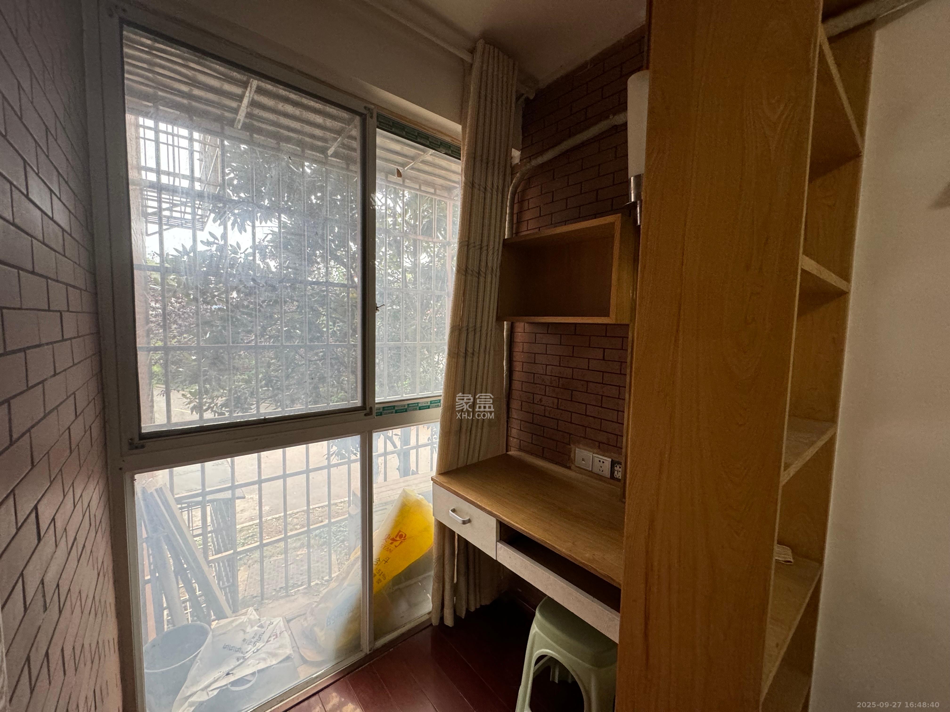 弘欣公寓 2室2厅1卫 1700.0元/月 弘欣公寓 2室2厅1卫 1700.0元/月室内图