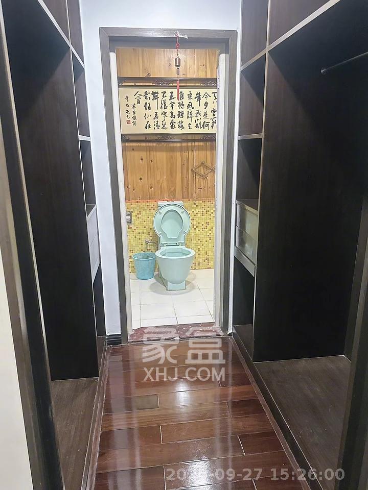 亚华香舍花都 3室2厅2卫 3800.0元/月 亚华香舍花都 3室2厅2卫 3800.0元/月室内图