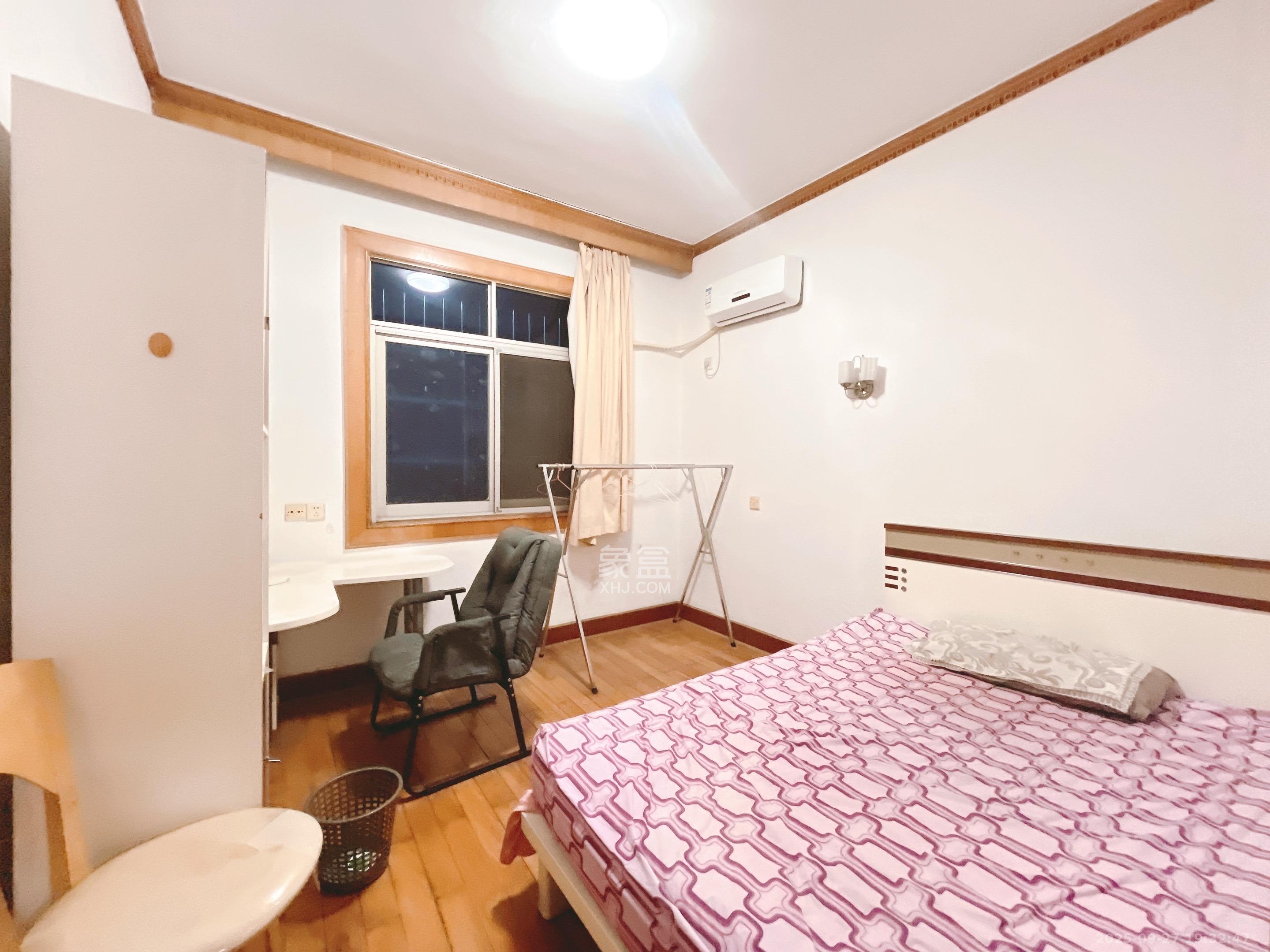湖南日报宿舍  3室1厅1卫    2100.0元/月室内图