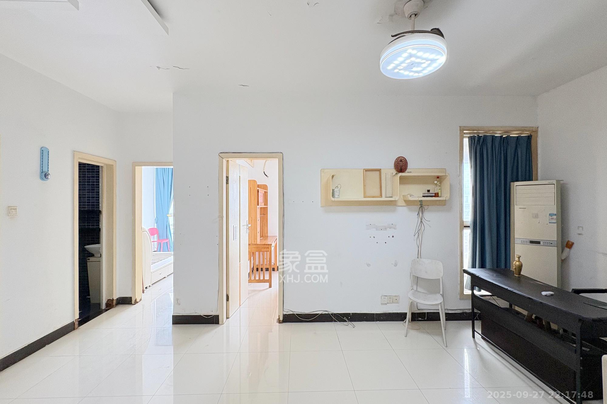 新楚天扶华庭  2室2厅1卫    60.0万