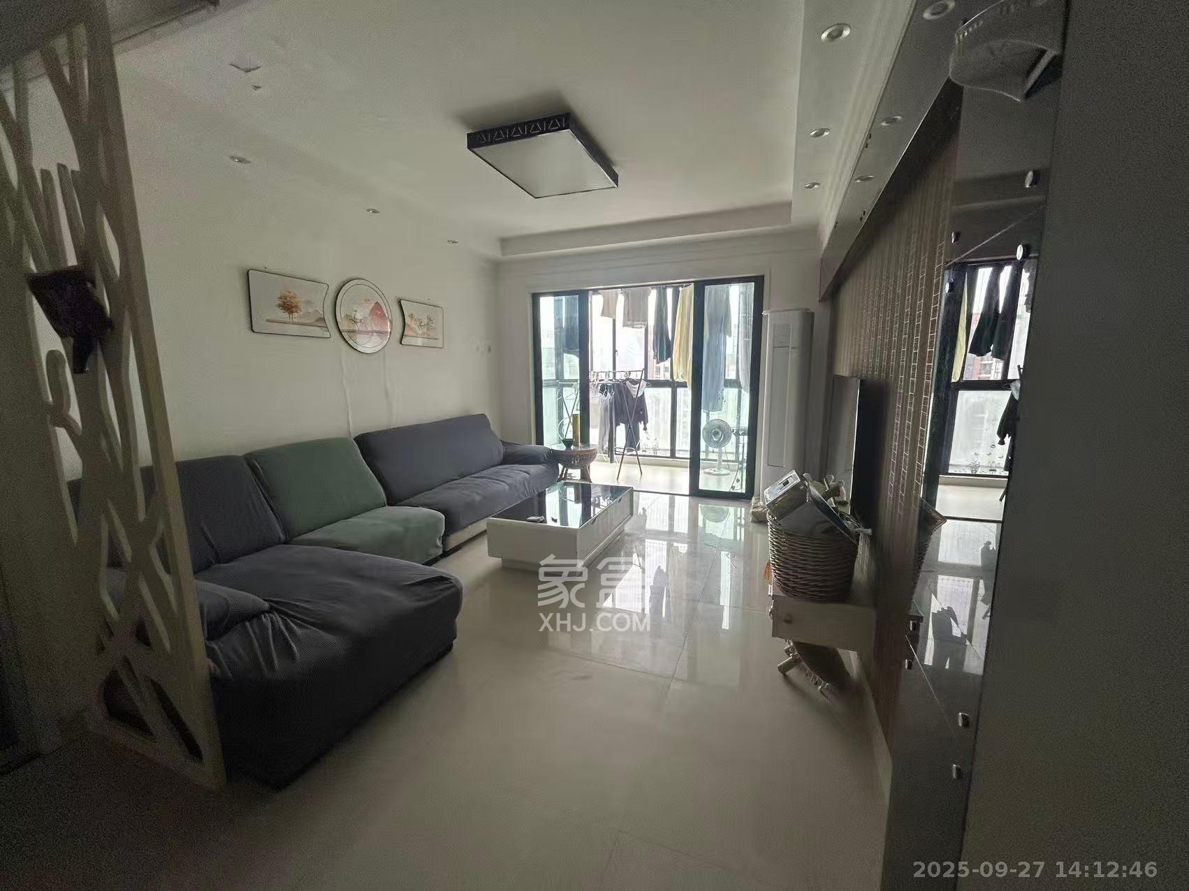 城南故事家园  2室1厅1卫    2300.0元/月 城南故事家园  2室1厅1卫    2300.0元/月