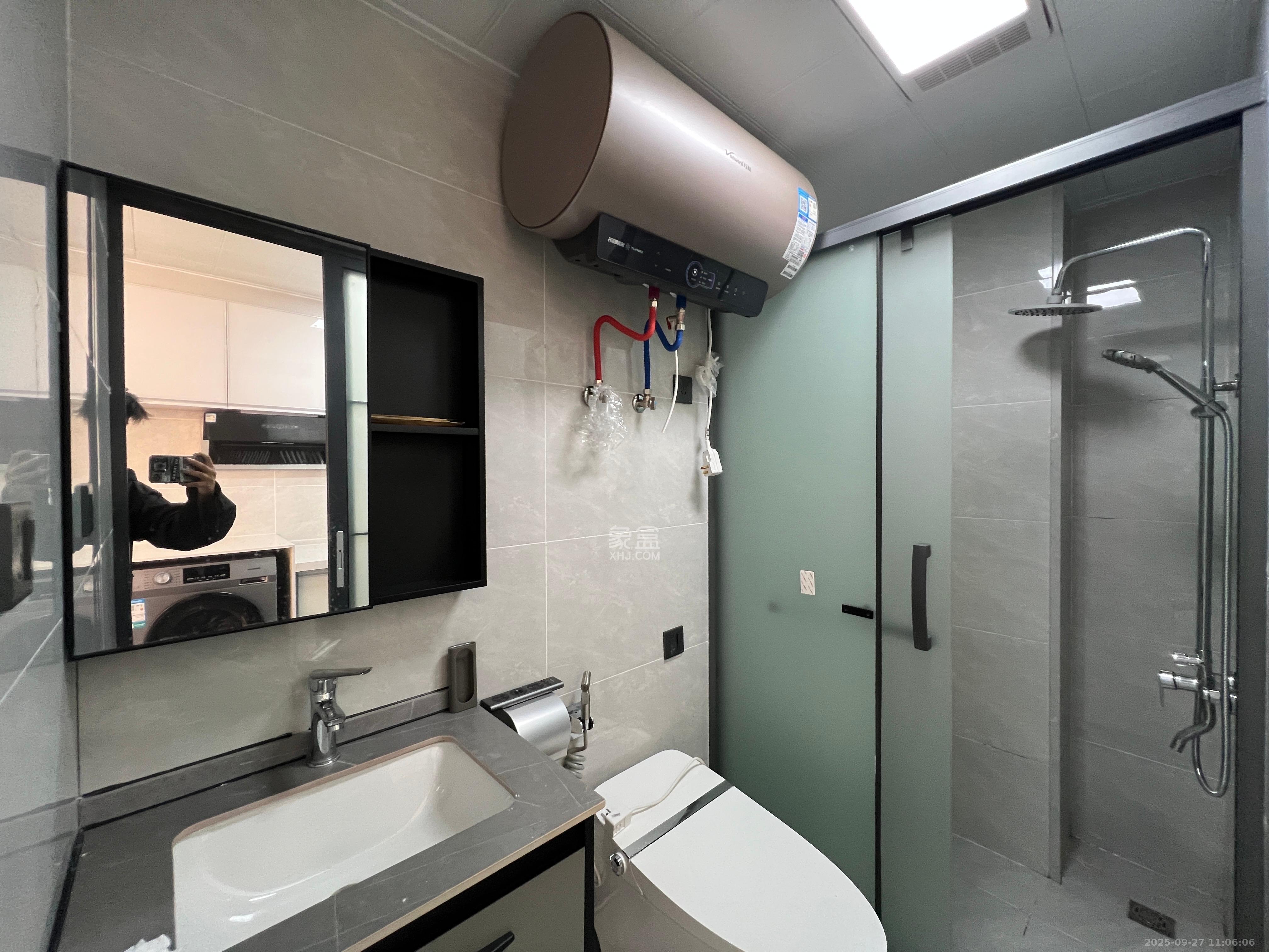 佳兆业云顶都汇 1室1厅1卫 1400.0元/月 佳兆业云顶都汇 1室1厅1卫 1400.0元/月室内图