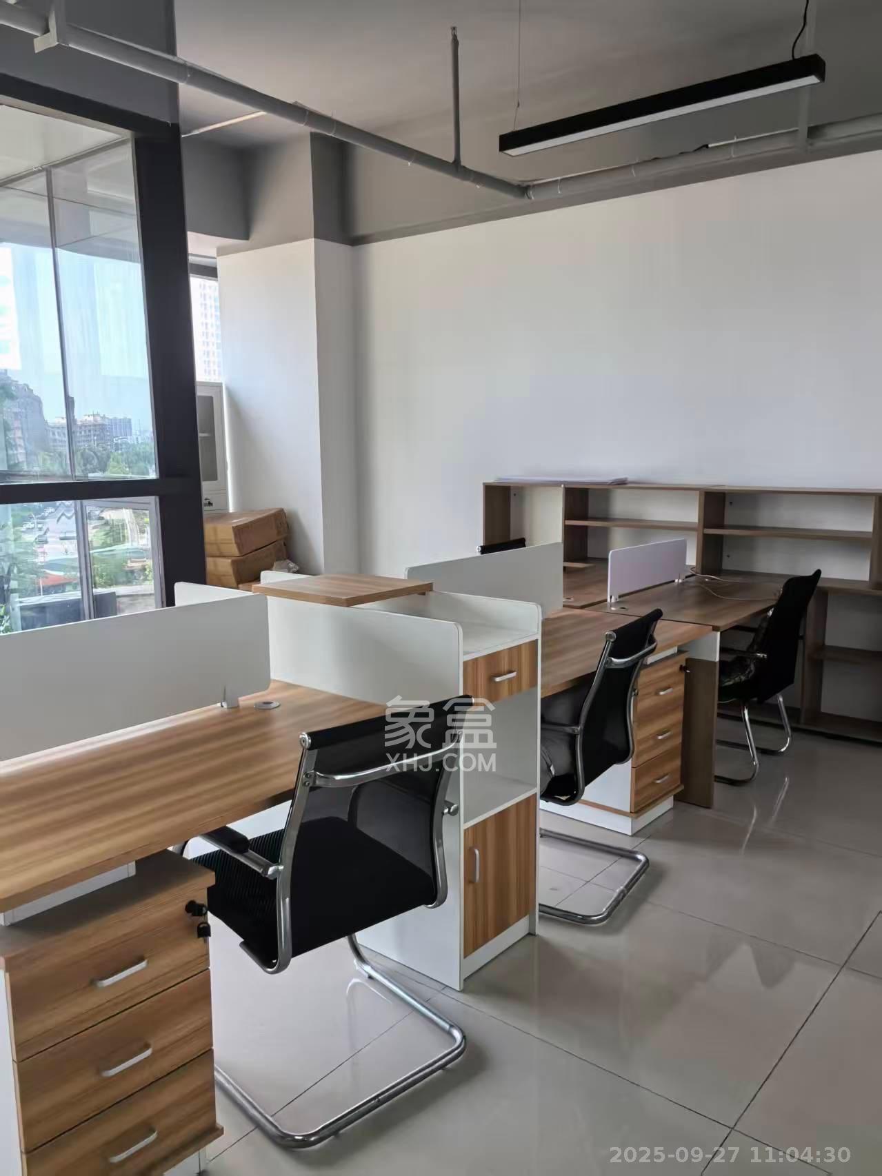 中部智谷产业园 1室1厅1卫 5000.0元/月 中部智谷产业园 1室1厅1卫 5000.0元/月室内图