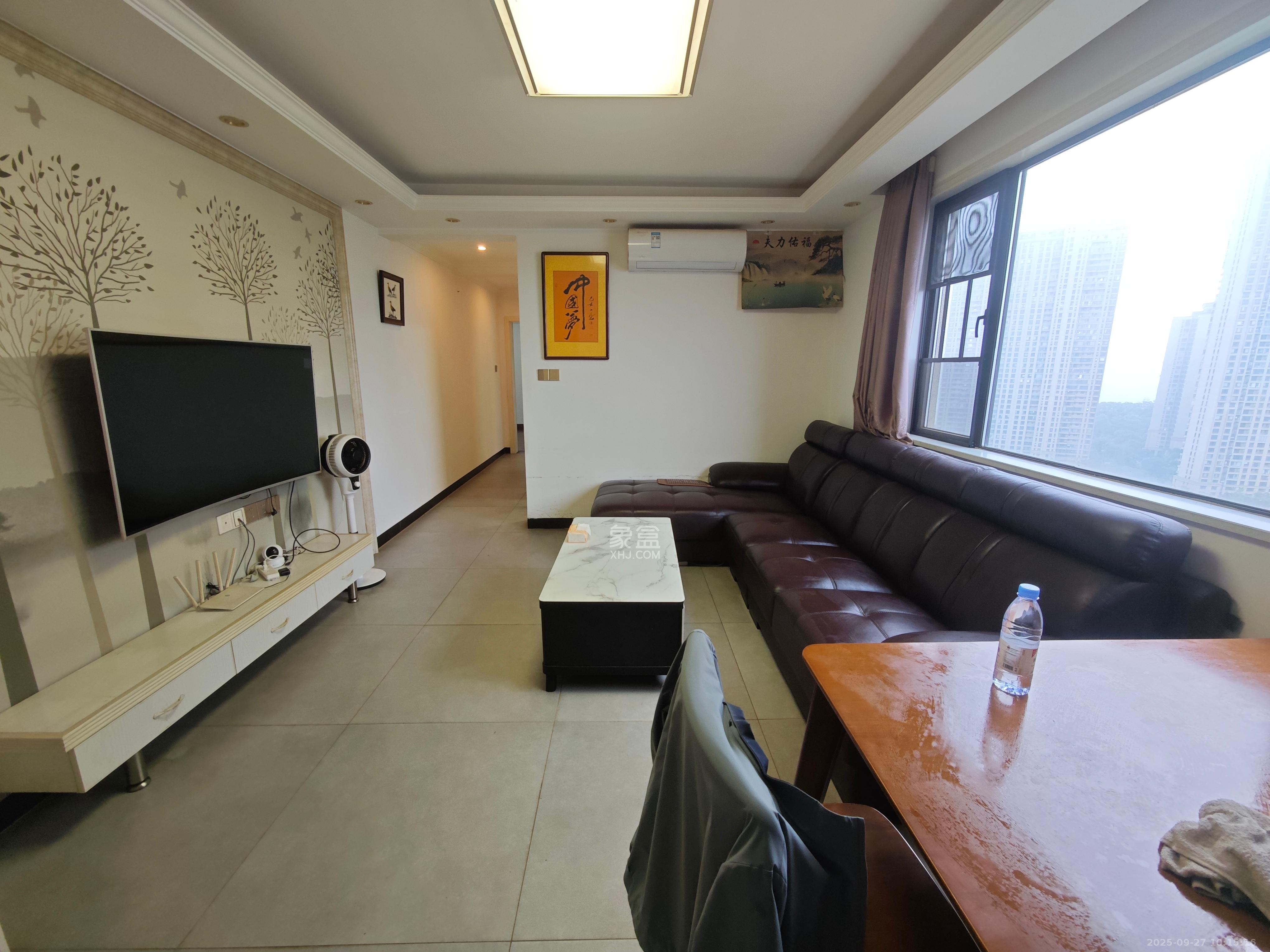 锦天金岸雅苑 2室1厅1卫 3200.0元/月 锦天金岸雅苑 2室1厅1卫 3200.0元/月室内图