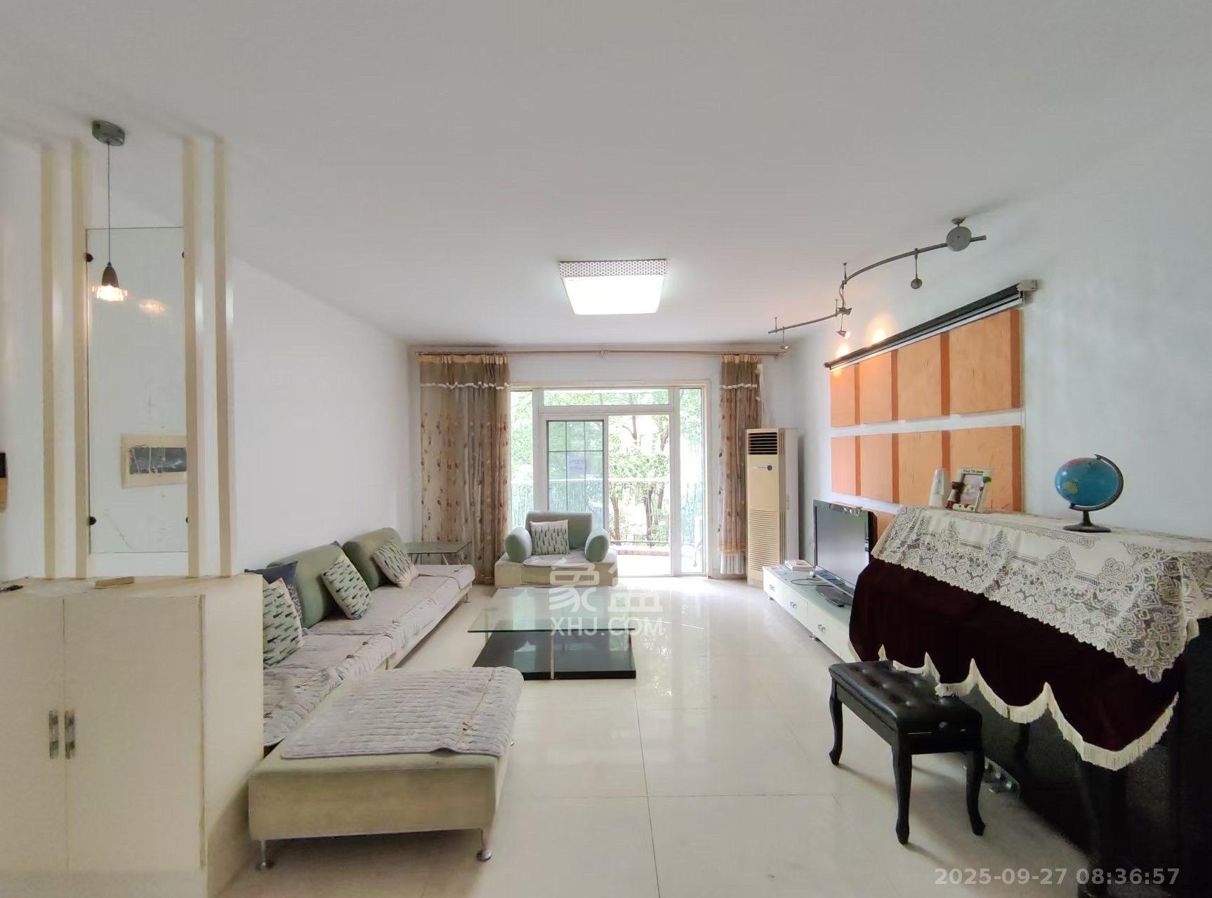 鸿铭中心 3室2厅2卫 3800.0元/月 鸿铭中心 3室2厅2卫 3800.0元/月室内图