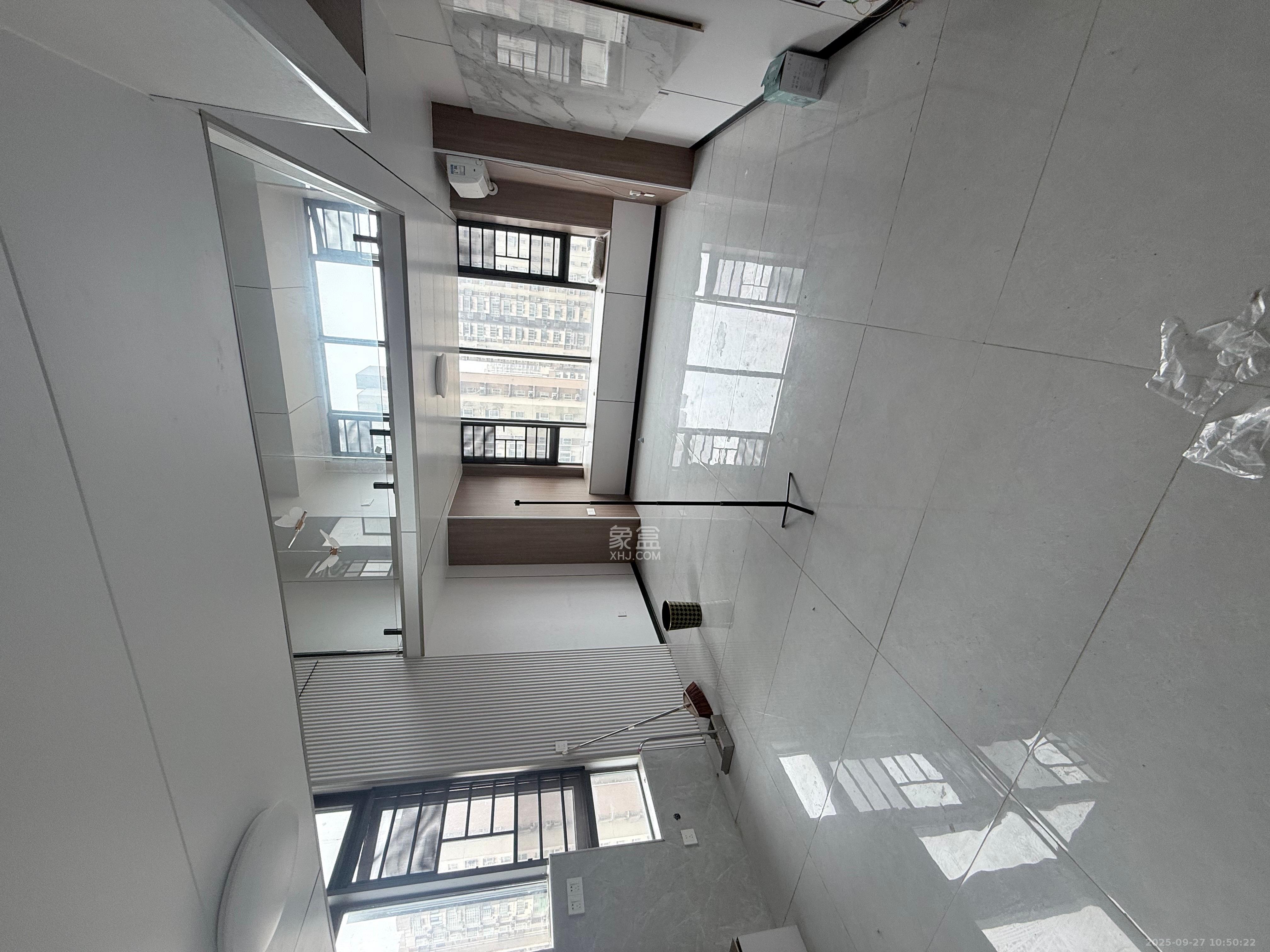 佳兆业云顶都汇 2室1厅1卫 1500.0元/月 佳兆业云顶都汇 2室1厅1卫 1500.0元/月室内图