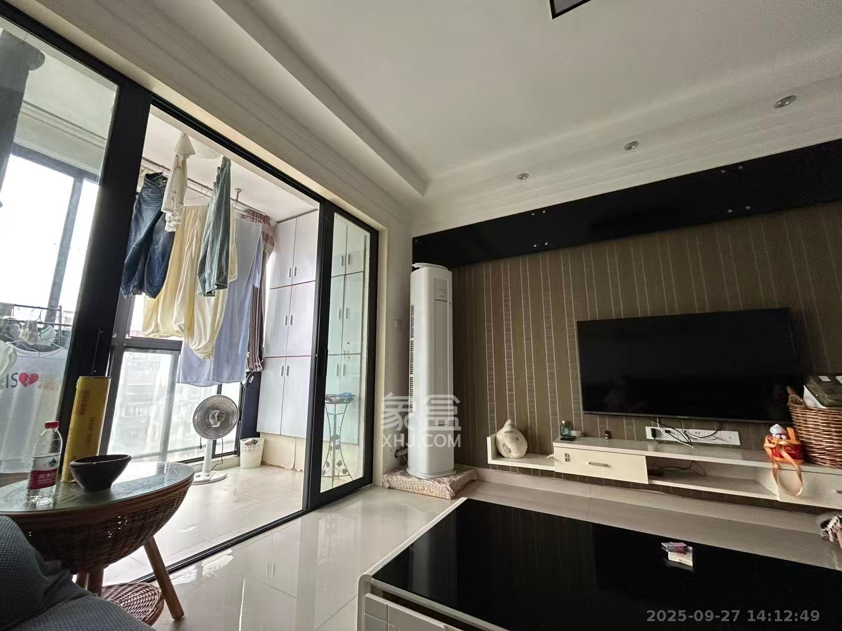 城南故事家园 2室1厅1卫 2300.0元/月 城南故事家园 2室1厅1卫 2300.0元/月室内图