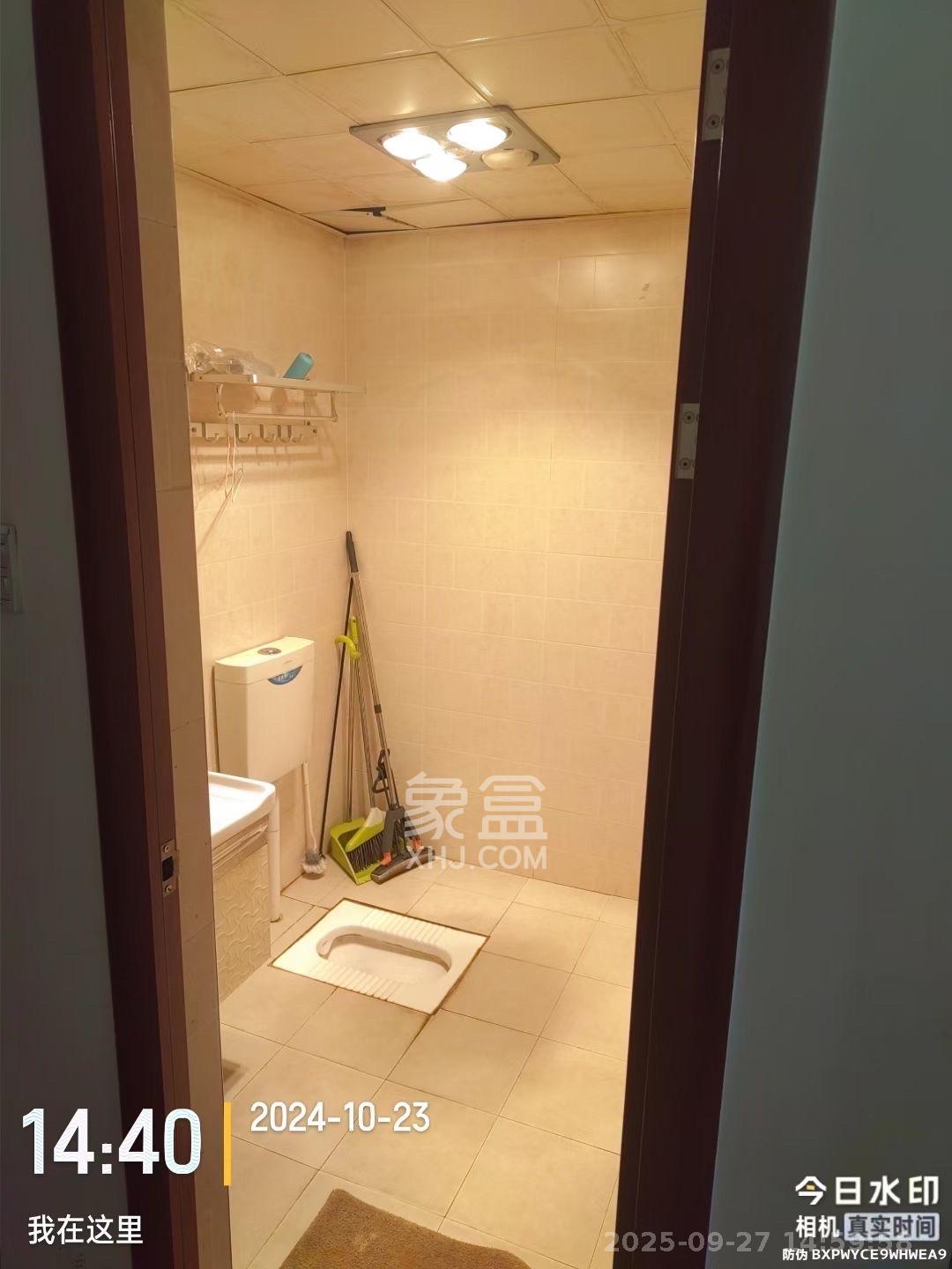 山水湾  1室1厅1卫    1400.0元/月室内图