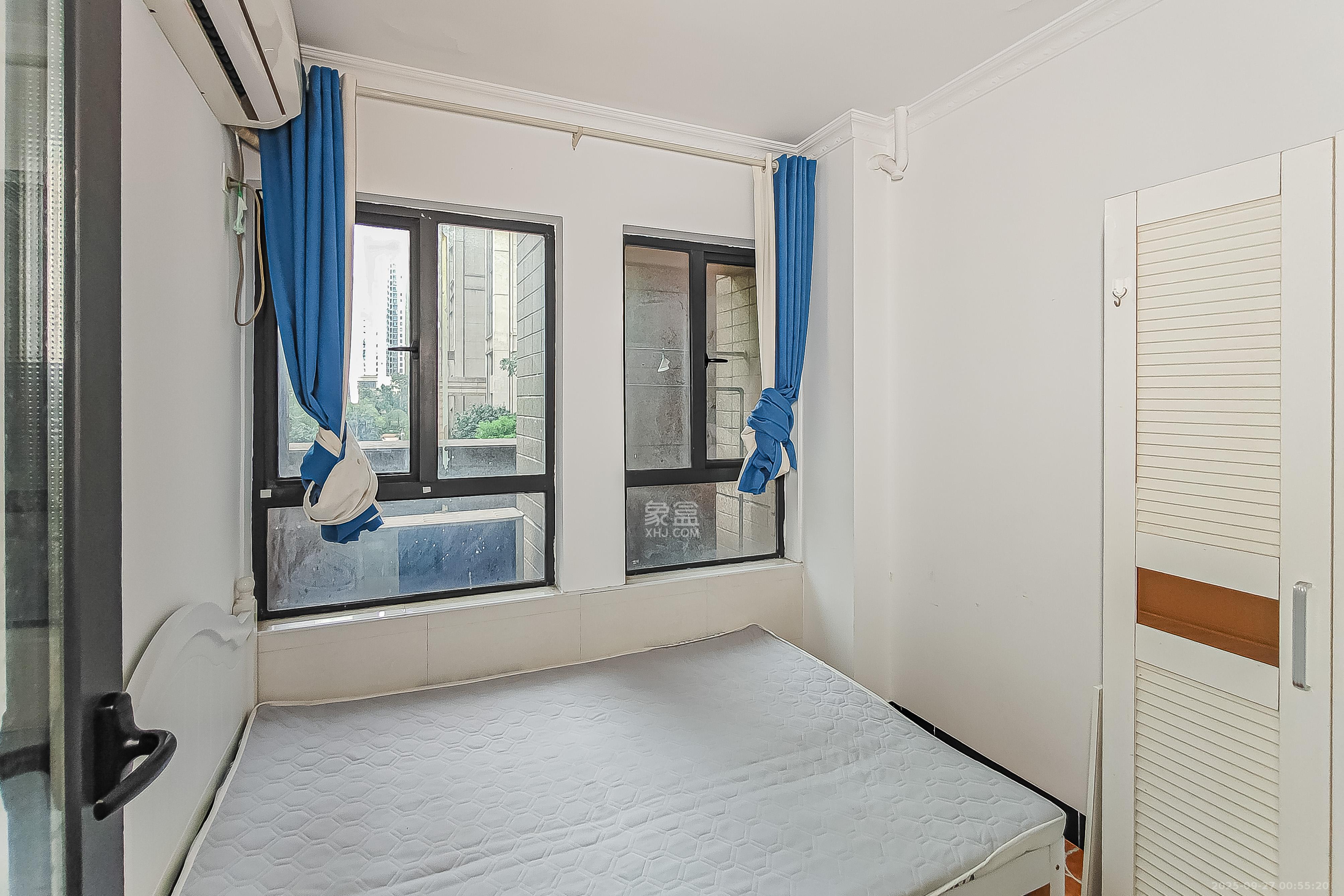 天鸿天府（天鸿中央大院）  2室1厅1卫    41.8万卧室