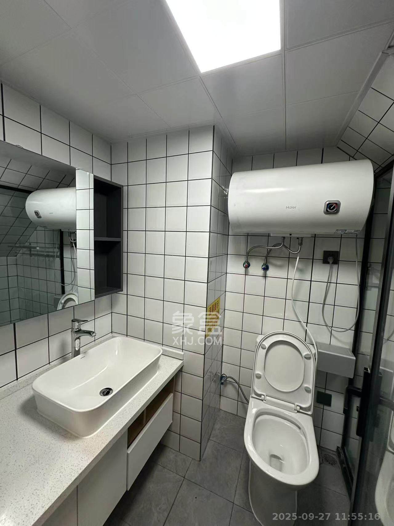 绿地长沙城际空间站(绿地新里佳苑) 2室1厅1卫 2100.0元/月 绿地长沙城际空间站(绿地新里佳苑) 2室1厅1卫 2100.0元/月室内图