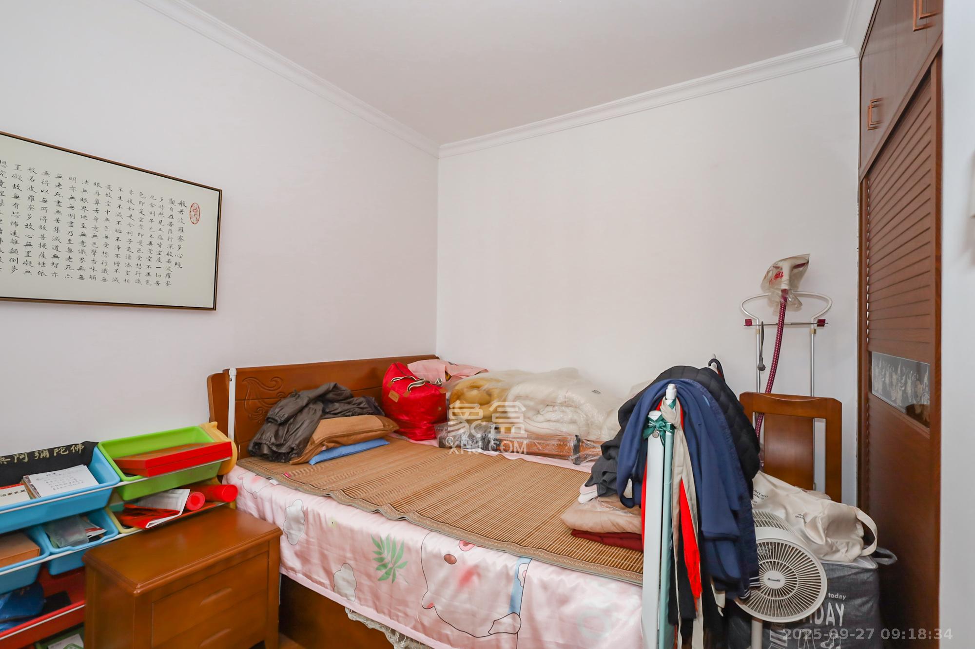 世茂外滩里（世茂铂翠湾三期）  3室2厅1卫    3980.0元/月室内图