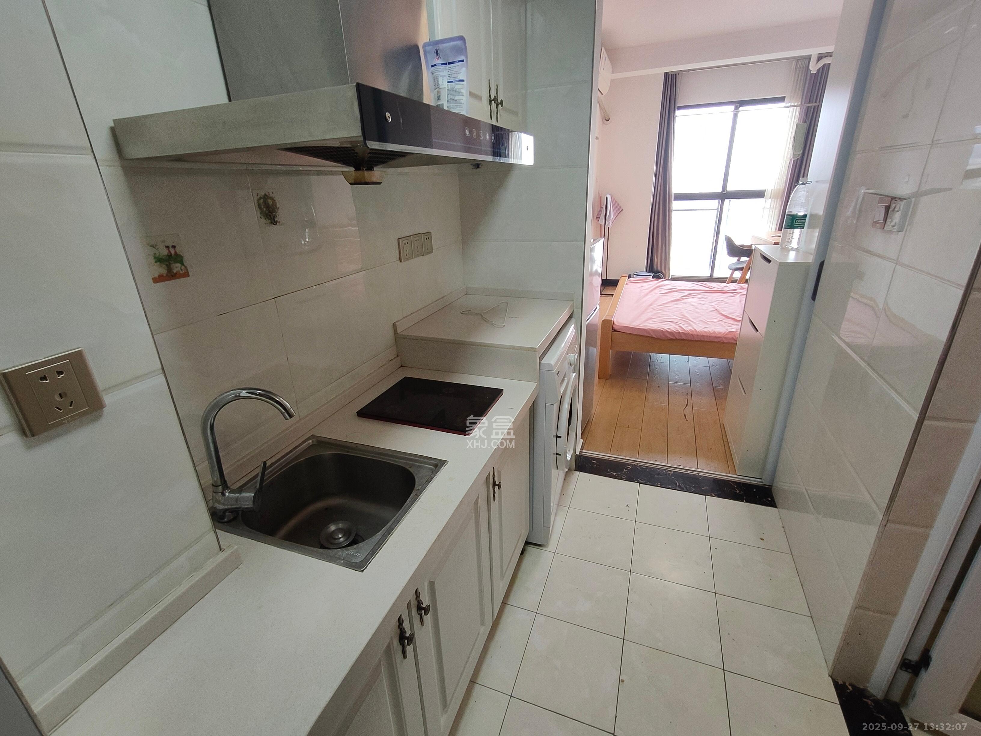 金科时代中心 1室1厅1卫 950.0元/月 金科时代中心 1室1厅1卫 950.0元/月室内图