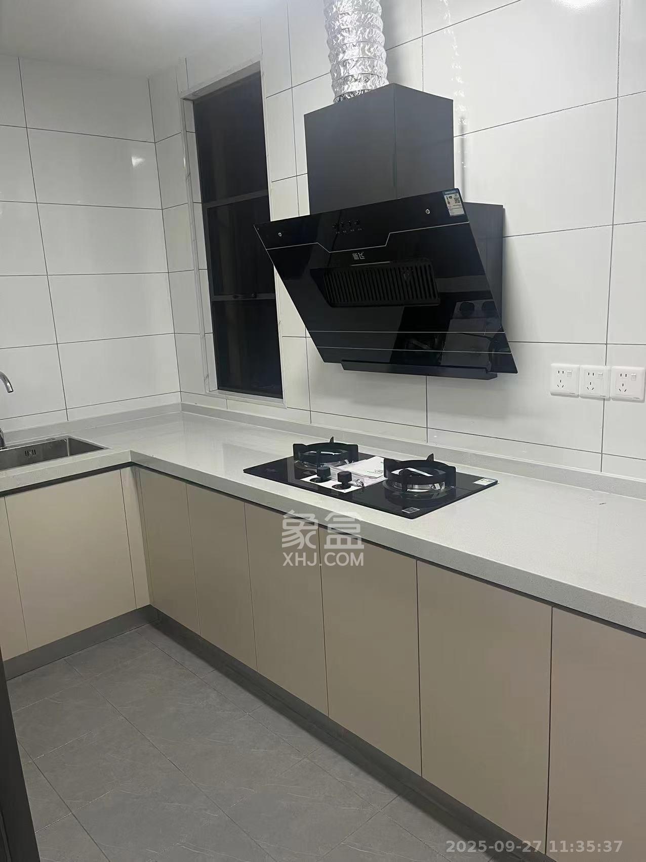 龙湖璟宸原著(龙湖紫宸) 3室2厅2卫 2000.0元/月 龙湖璟宸原著(龙湖紫宸) 3室2厅2卫 2000.0元/月室内图