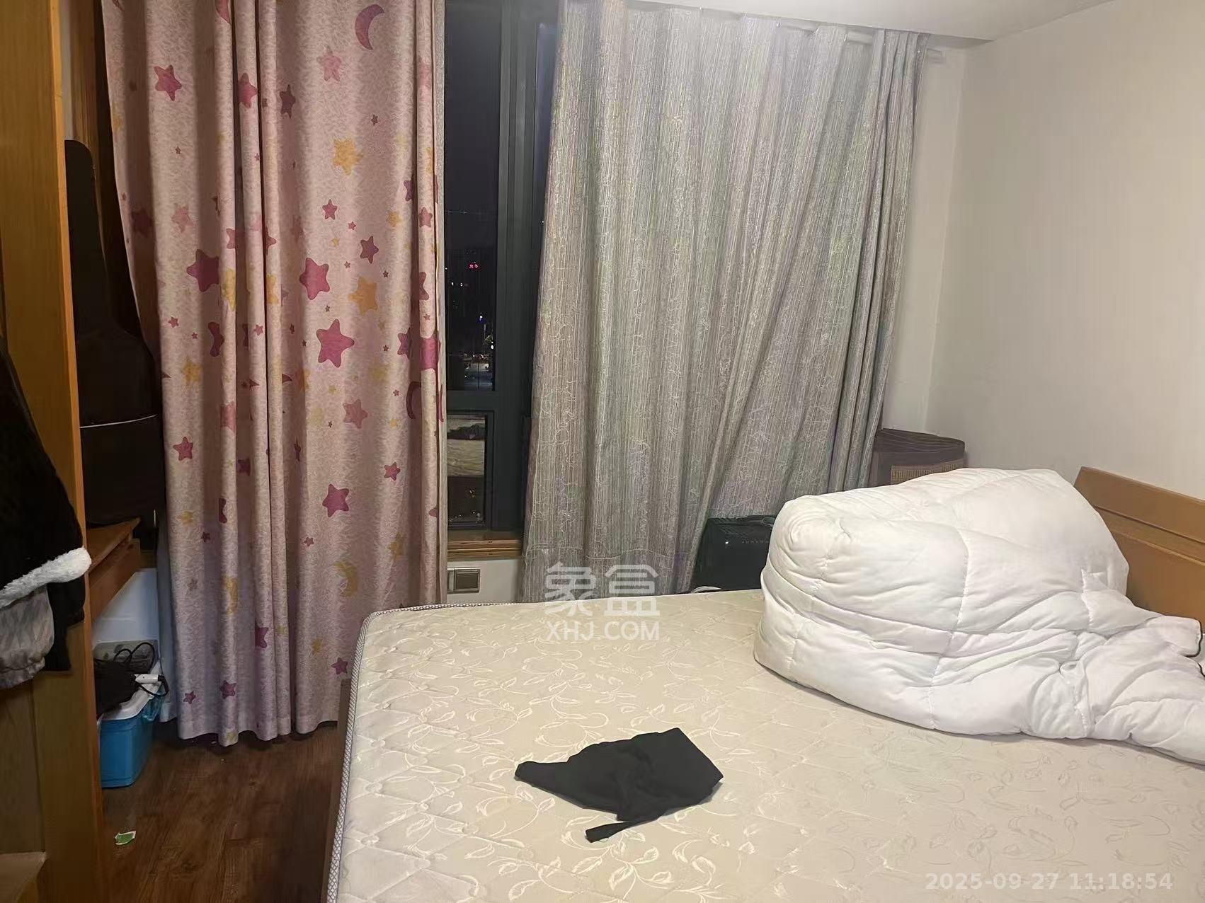 高升金典 1室2厅1卫 1800.0元/月 高升金典 1室2厅1卫 1800.0元/月室内图