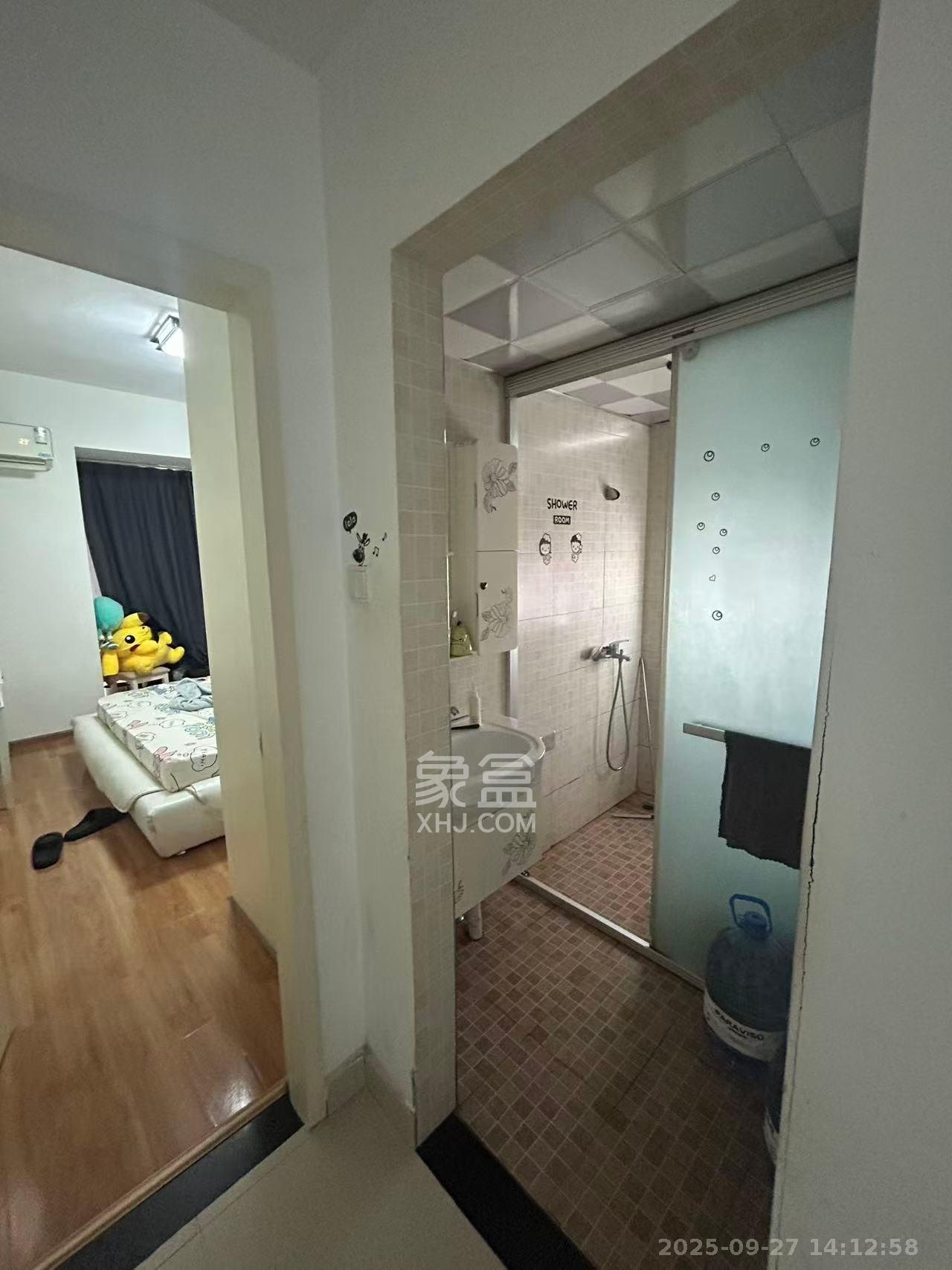 城南故事家园 2室1厅1卫 2300.0元/月 城南故事家园 2室1厅1卫 2300.0元/月室内图