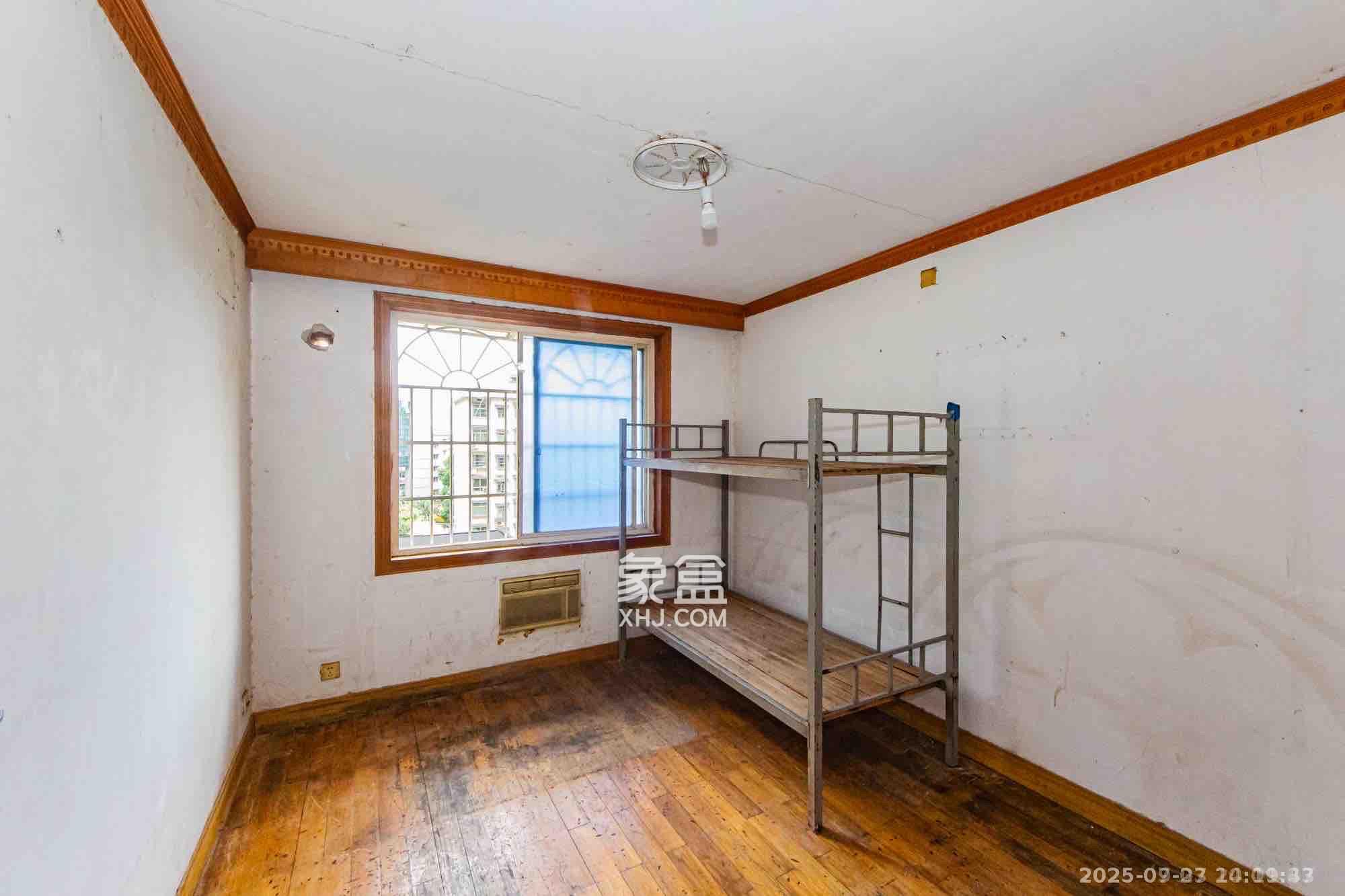 人造板厂宿舍(新河北堤1号) 2室2厅1卫 1200.0元/月 人造板厂宿舍(新河北堤1号) 2室2厅1卫 1200.0元/月室内图