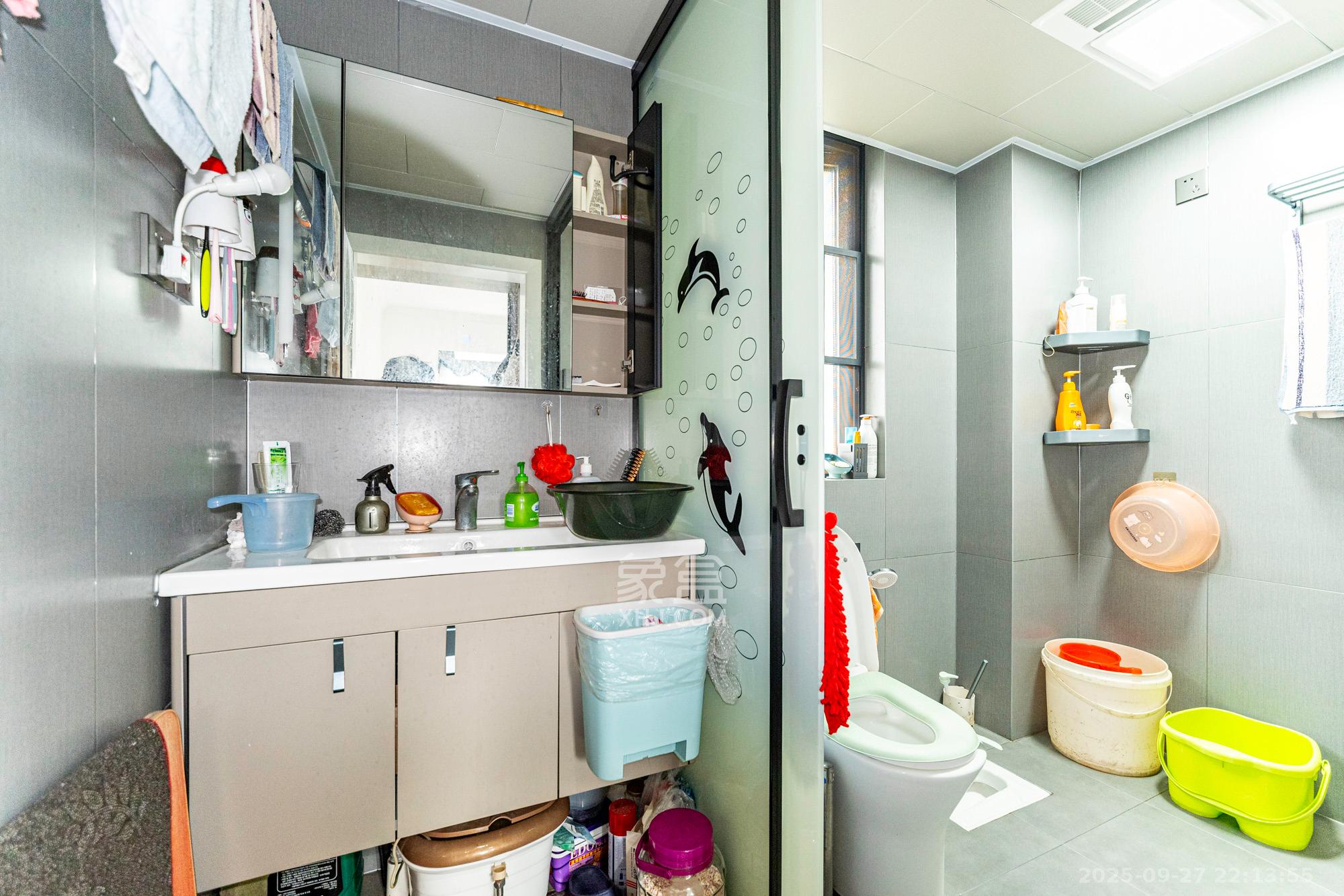 中建悦和城  3室2厅2卫    108.0万卫生间